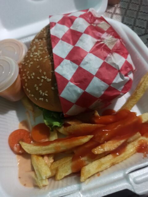 CHILIBURGER image 2