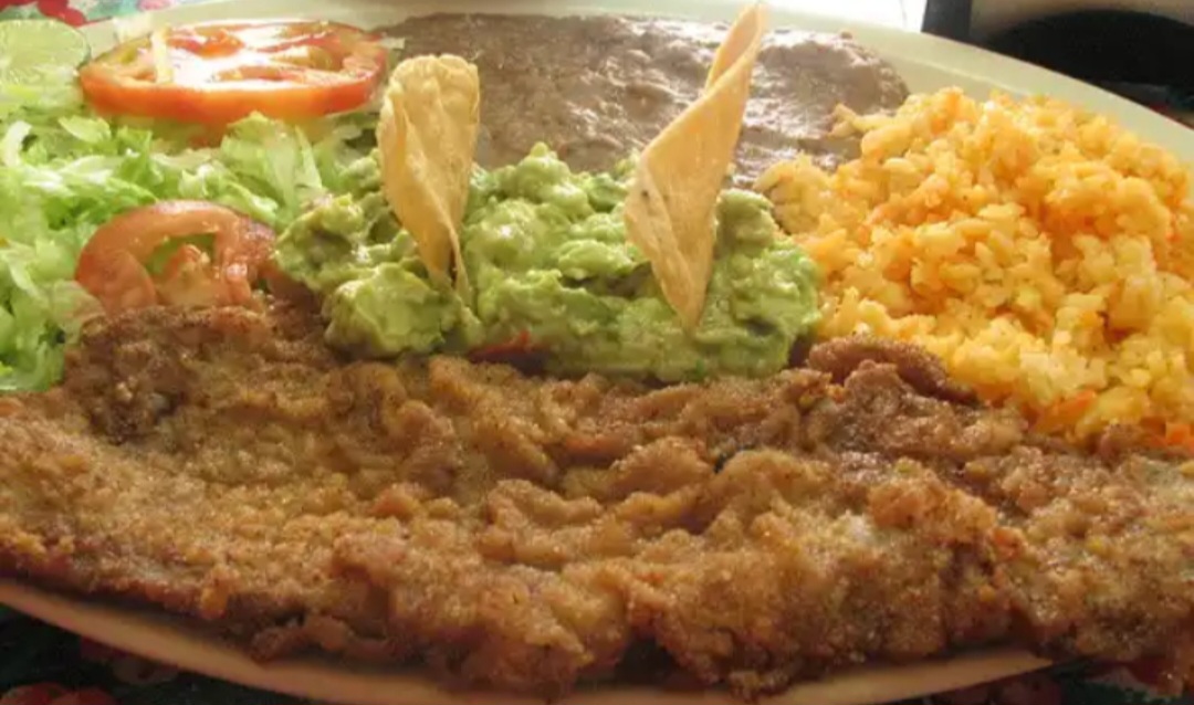 Laguna Restaurant image 6