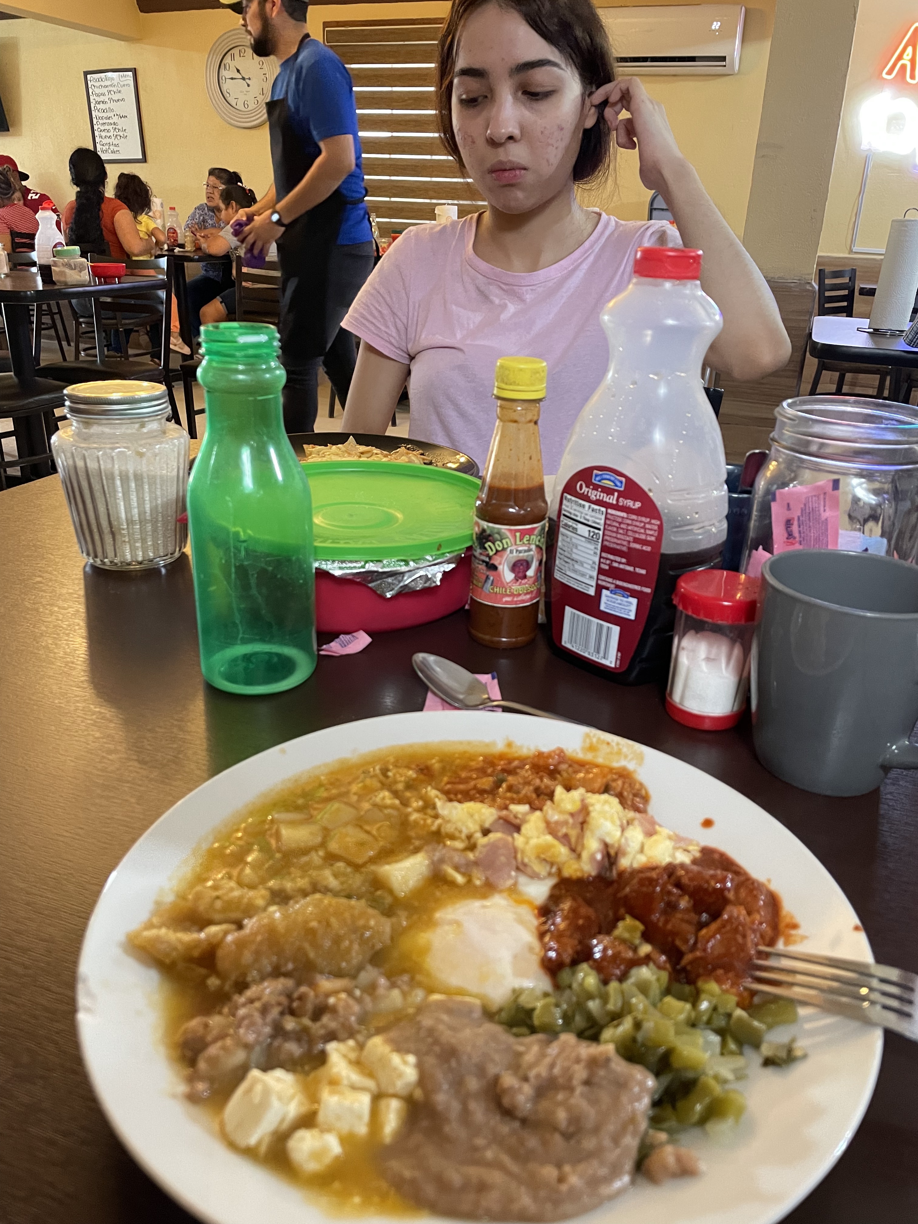 Las Tias Chavez image 2