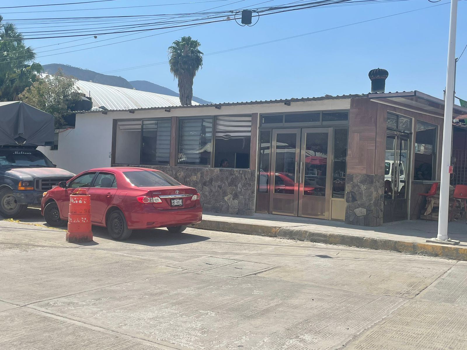 Chompo Pollos image 3