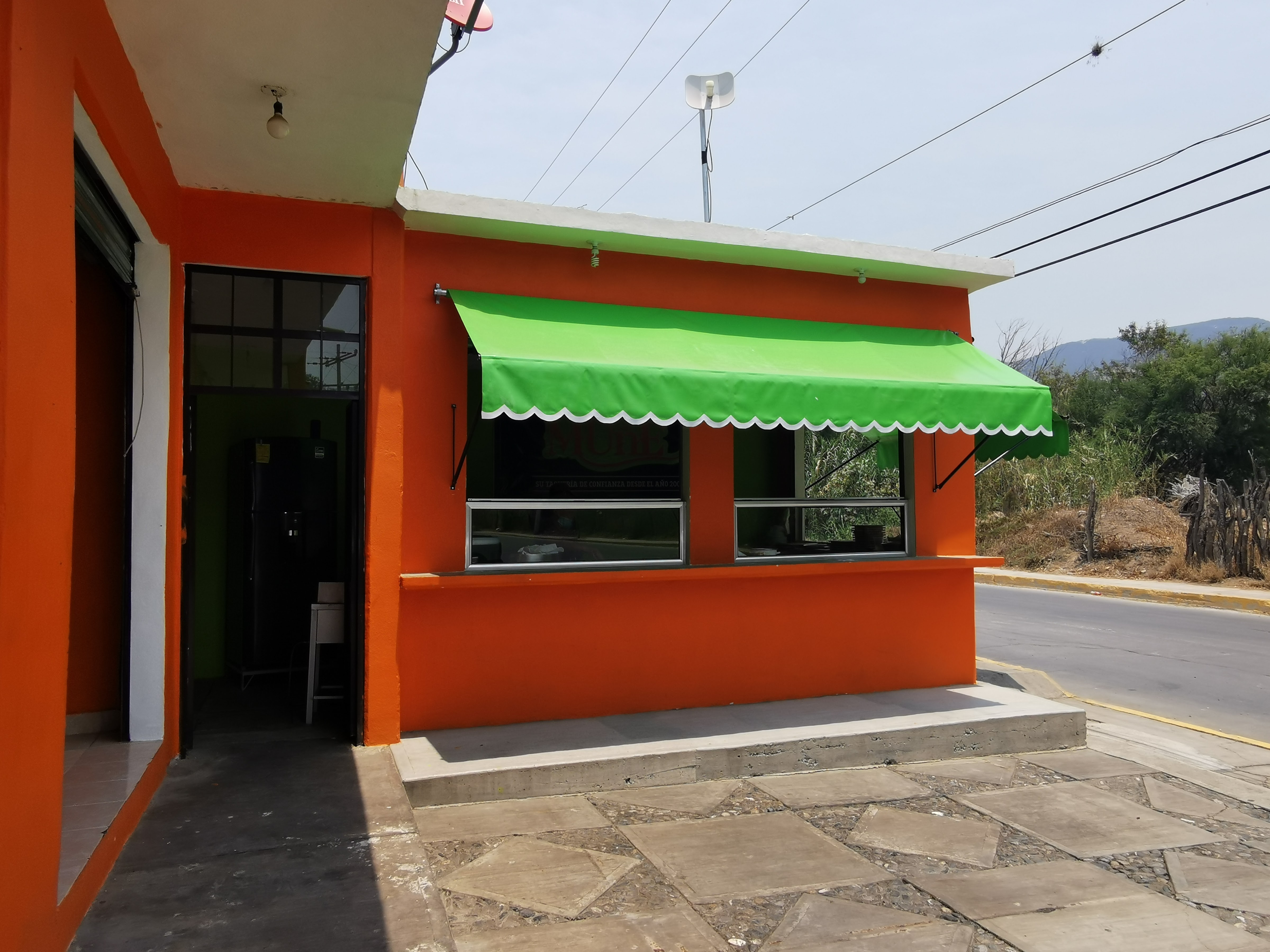 taqueria muñe image 9