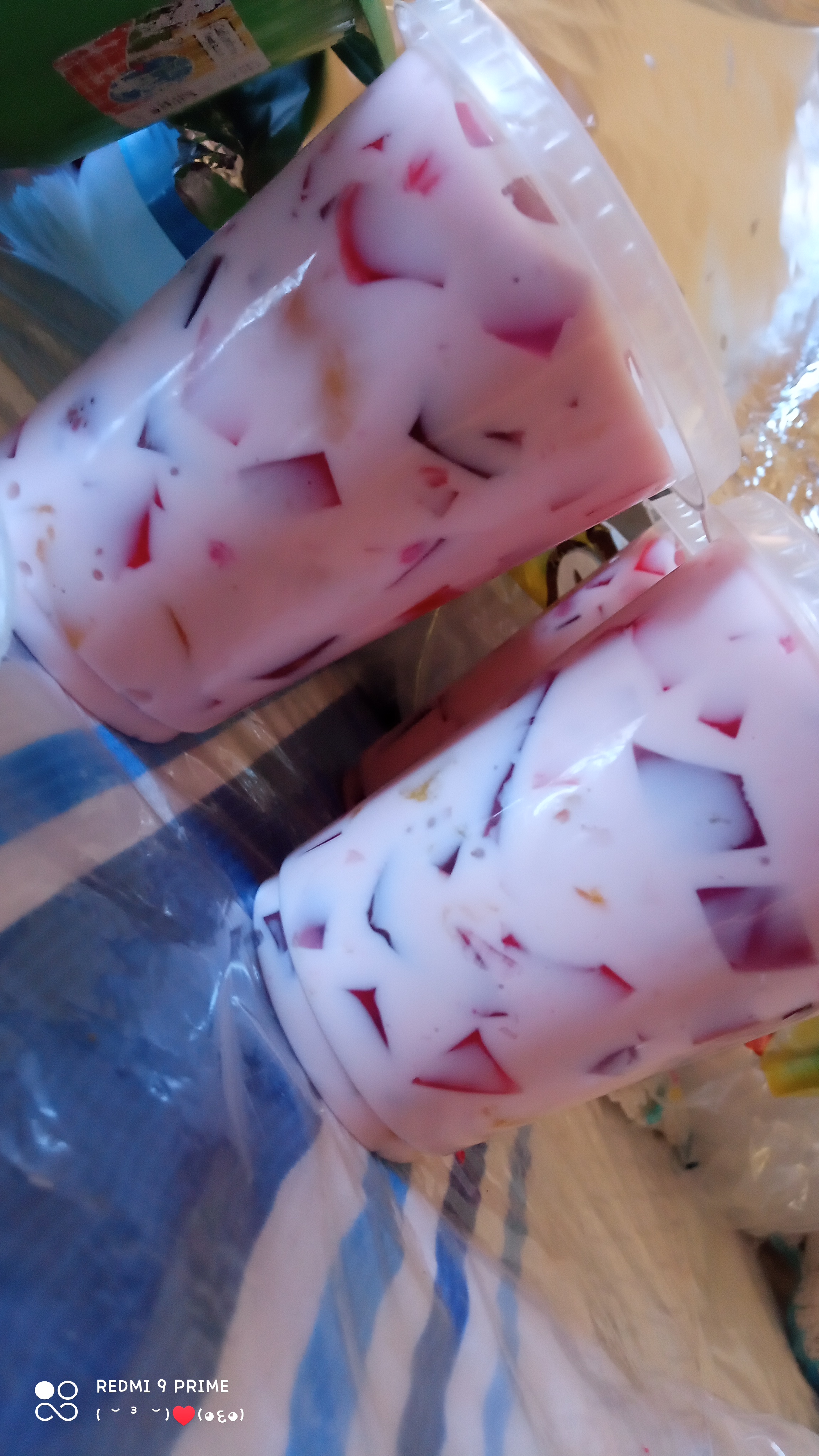 Crepas y Postres la Abejita Feliz image 5