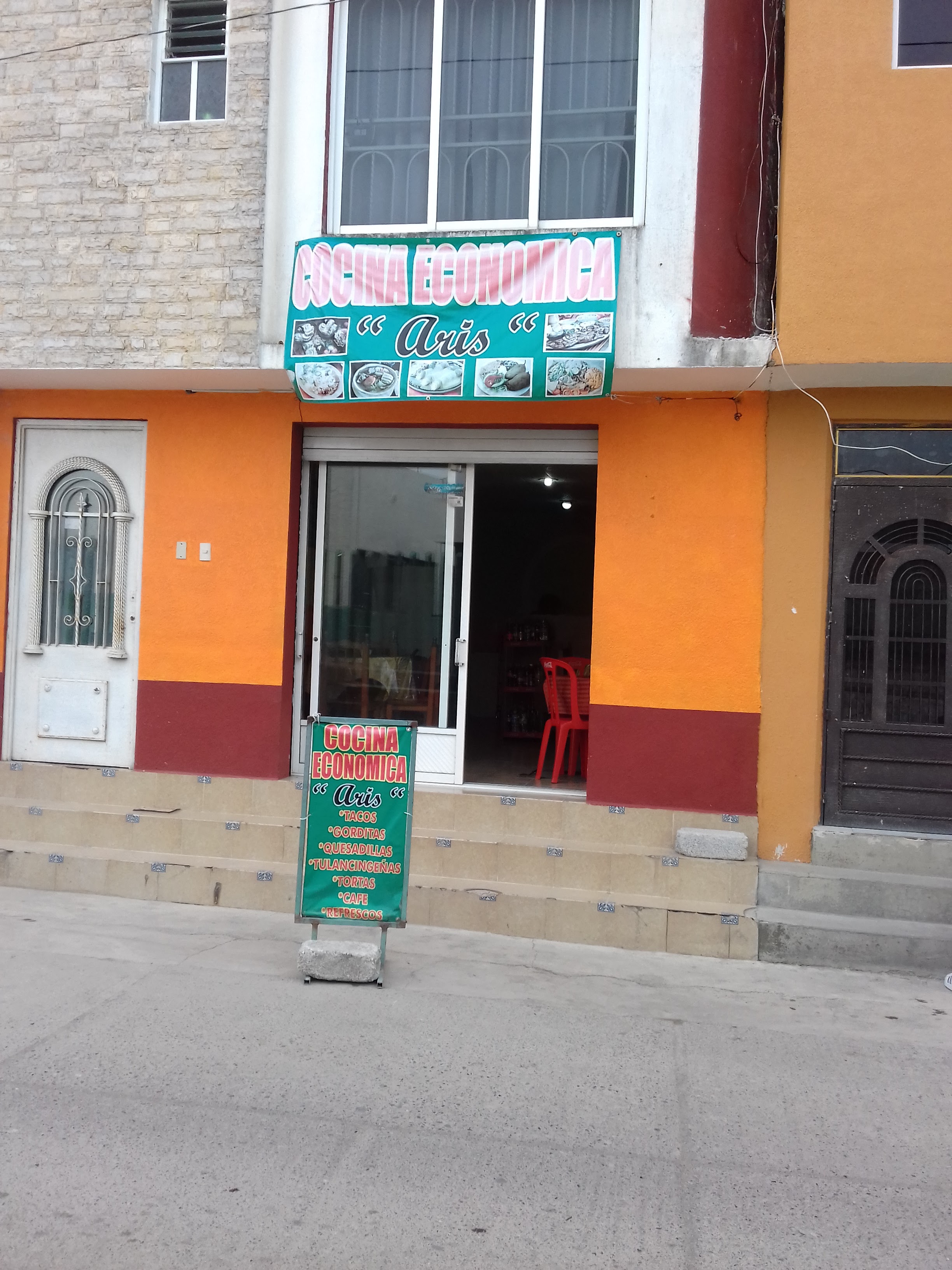 Cocina Económica Ari image 2