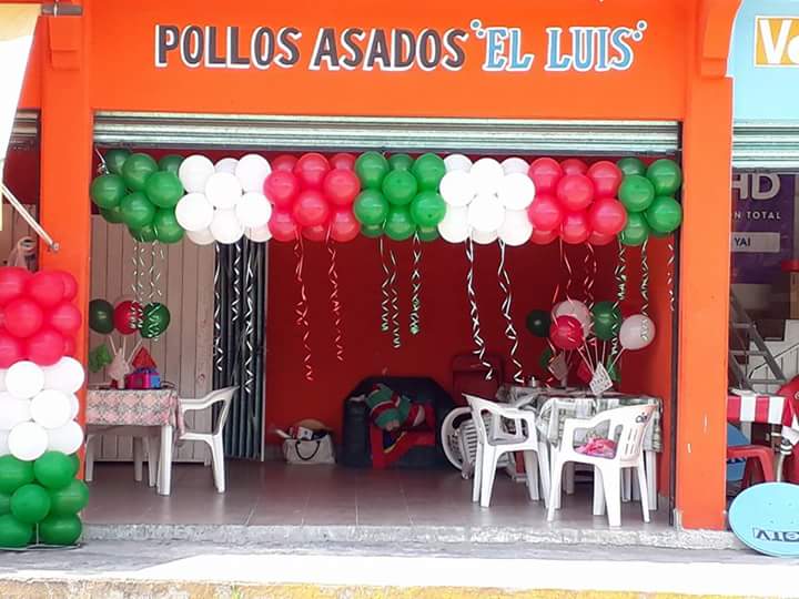 Pollos Asados "El Luis" image 3