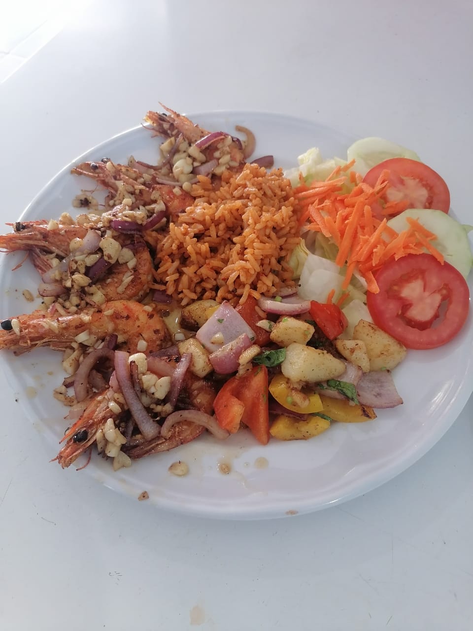 Comidas y mariscos el Calentano image 3