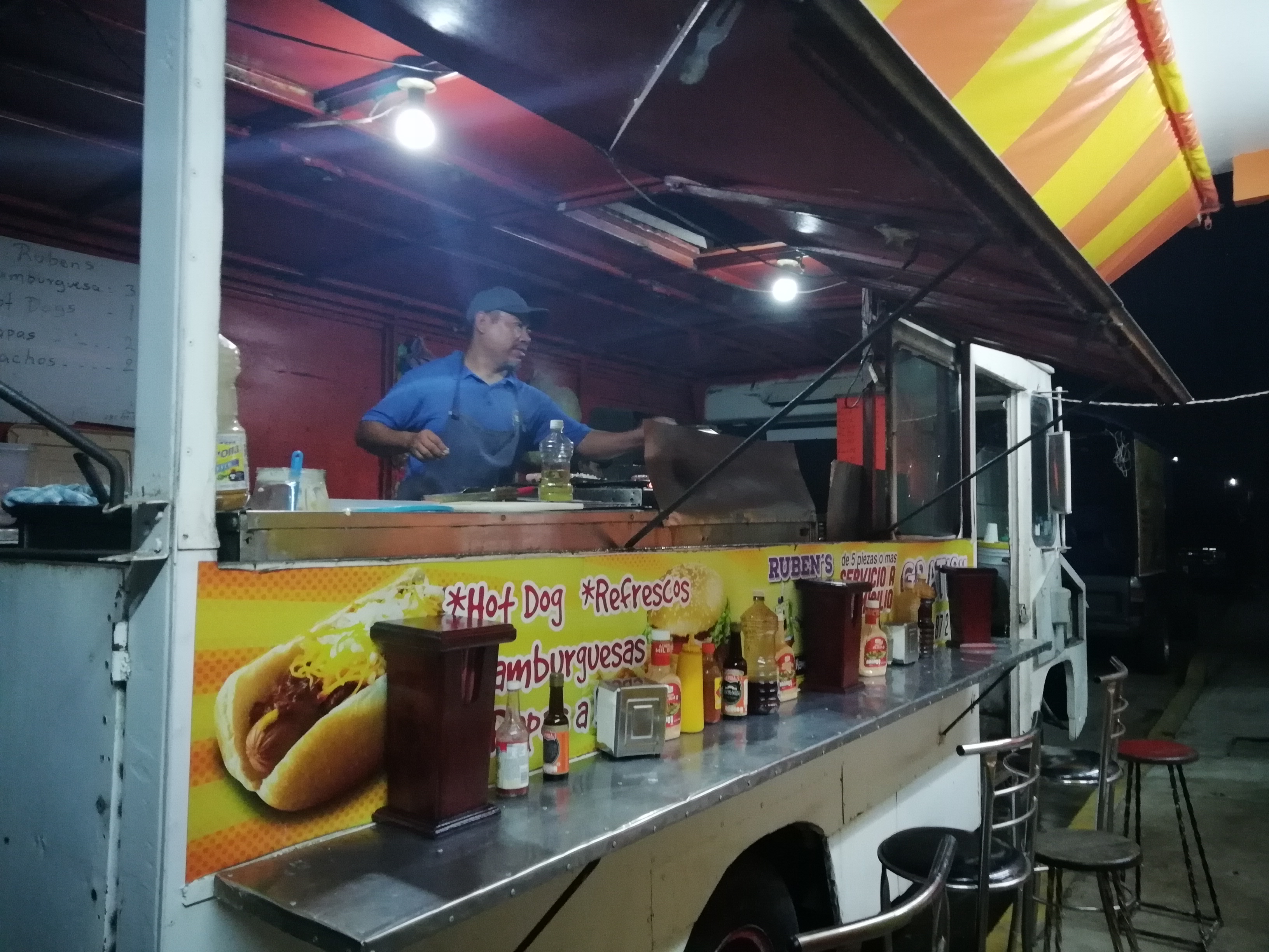 Hamburguesas Ruben's image 3