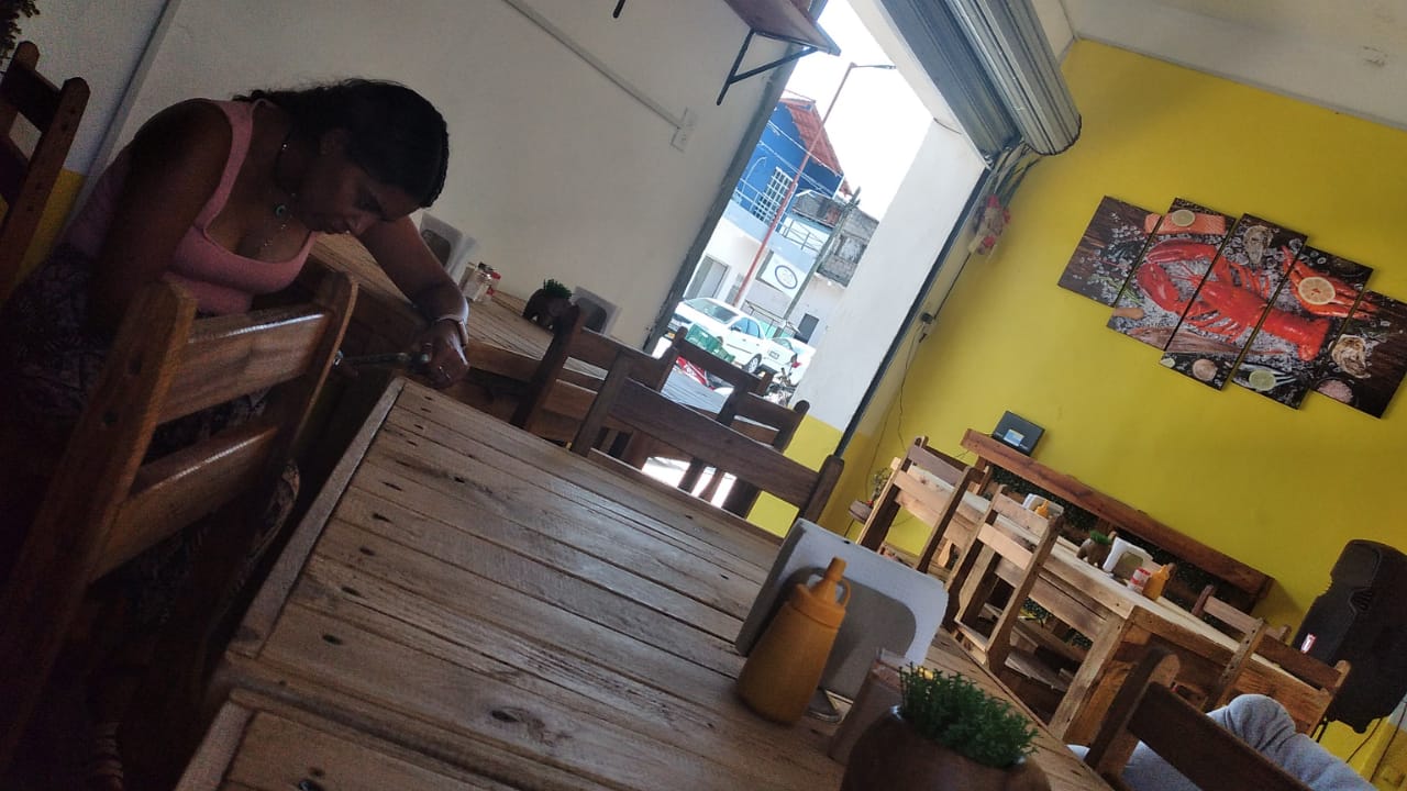 MARISQUERÍA DOÑA INÉS image 9