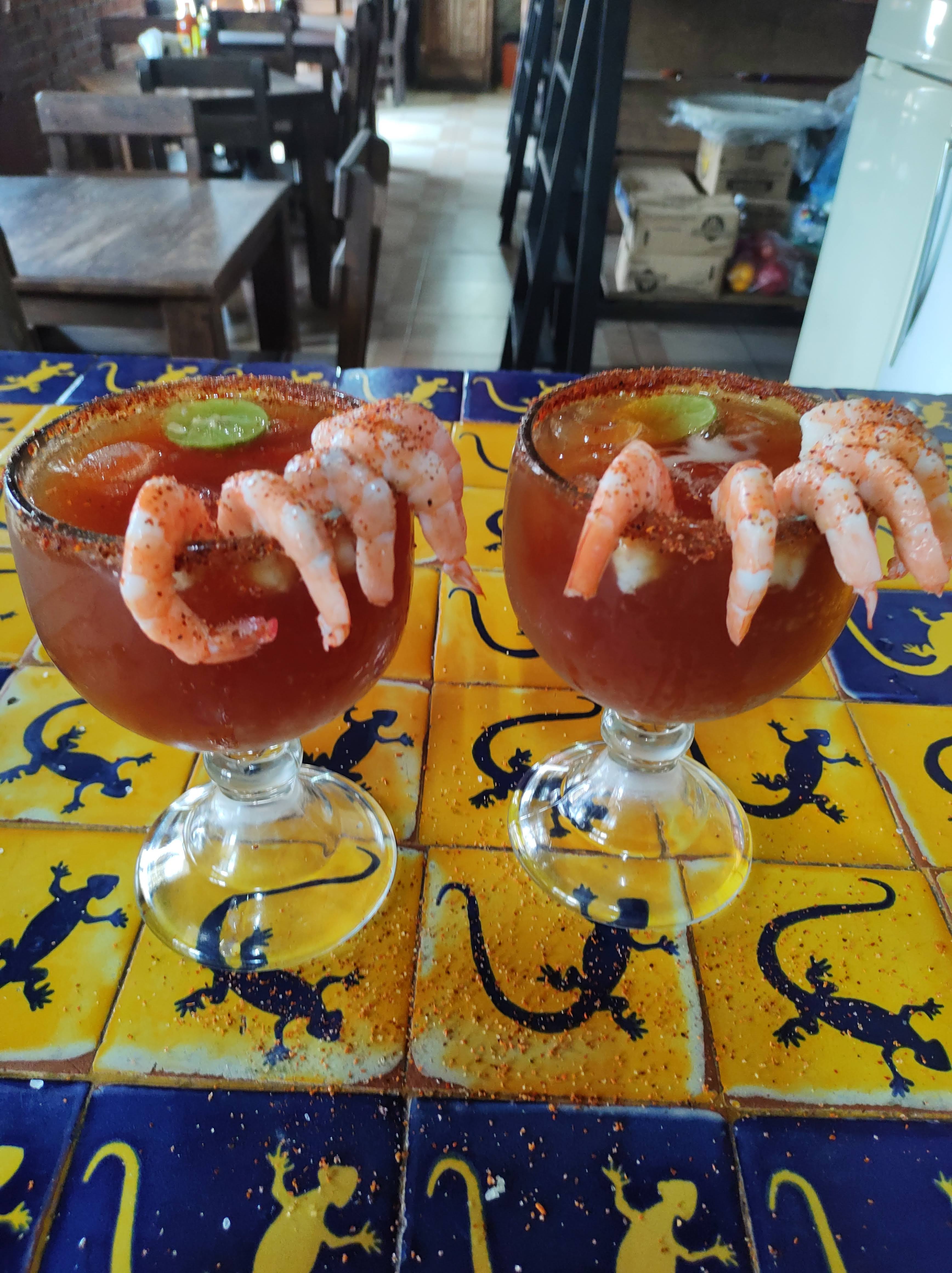 Mariscos La Iguana image 4