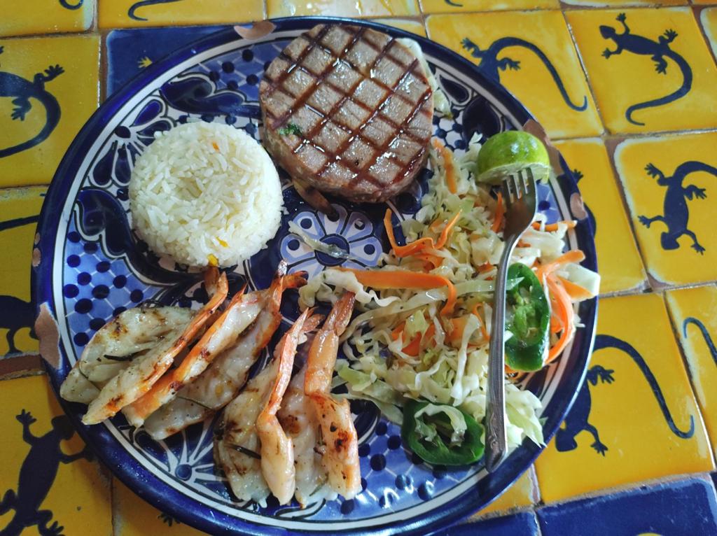 Mariscos La Iguana image 6