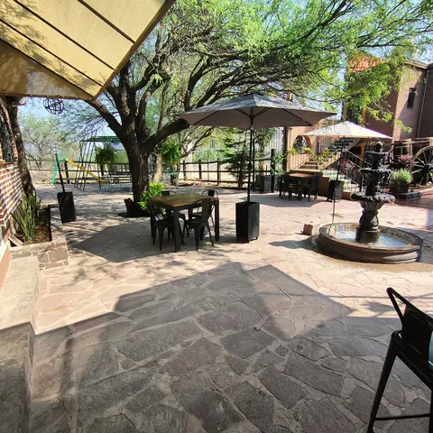 Restaurante "Cuatro Reinas" image 1