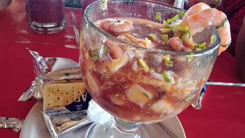 Antojitos y Mariscos EL PUNTALITO image 2