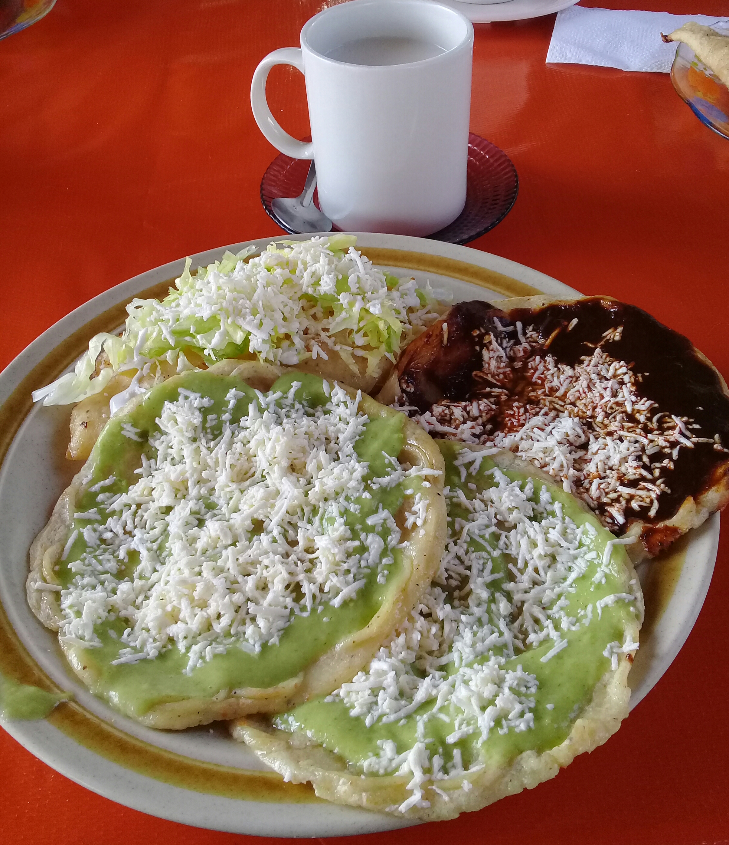 Antojitos y Mariscos EL PUNTALITO image 10