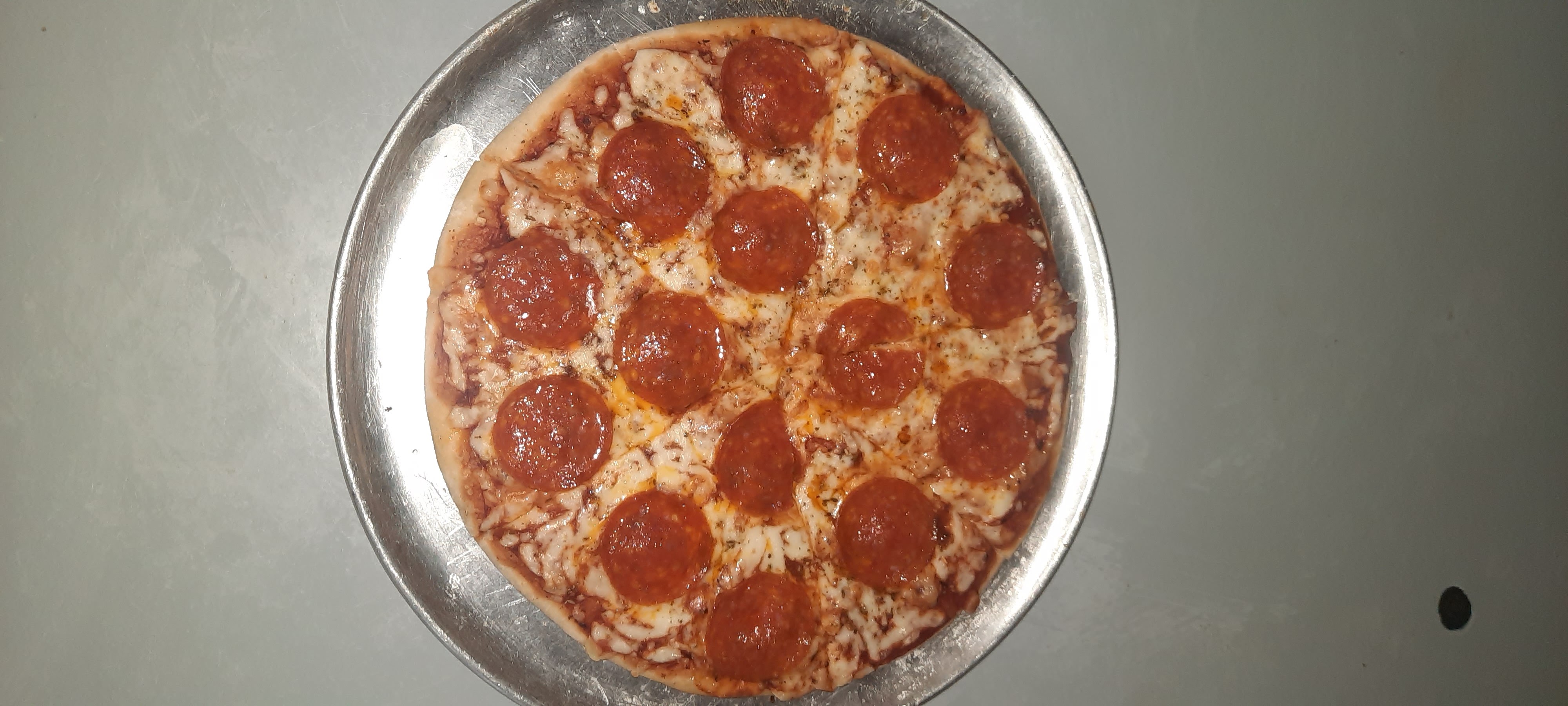 Bogis's pizza image 3