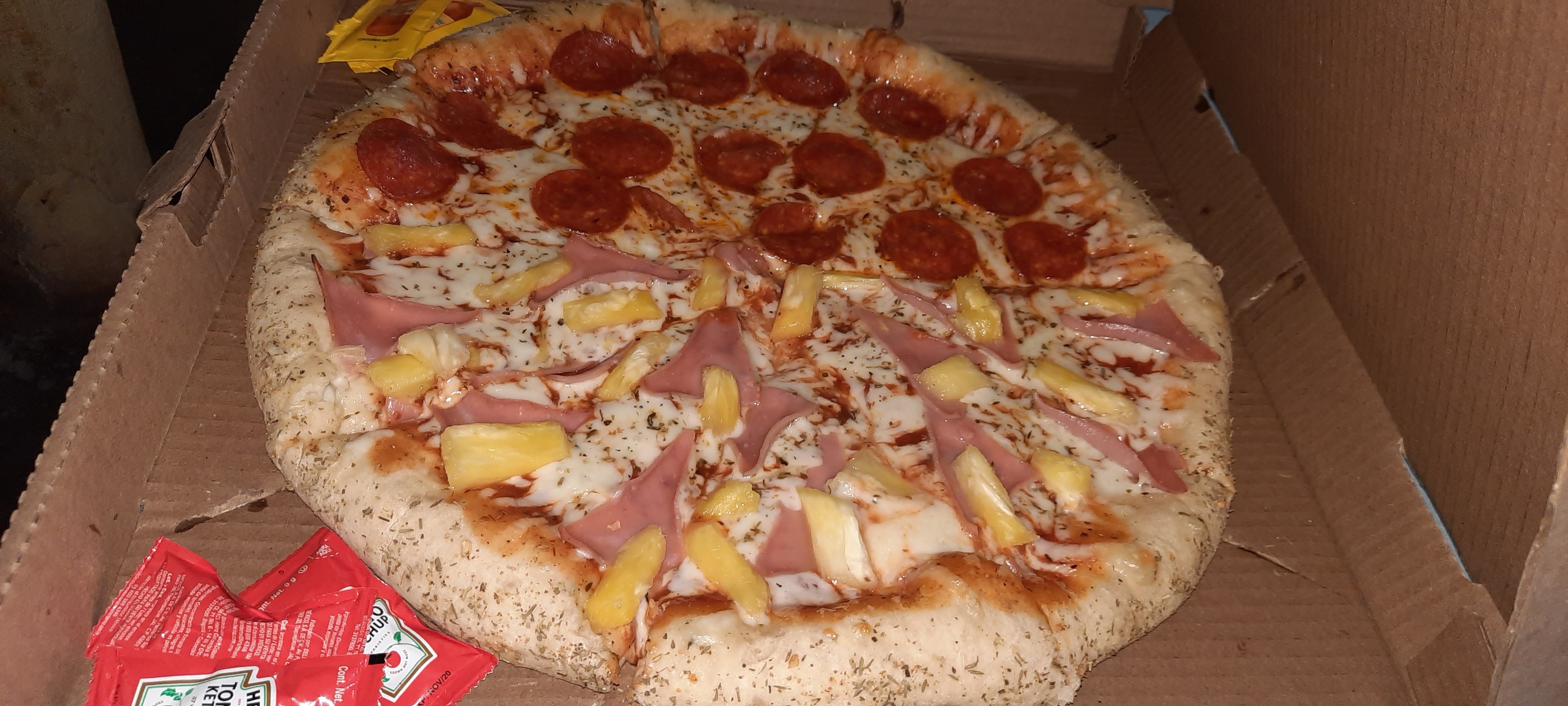 Bogis's pizza image 6