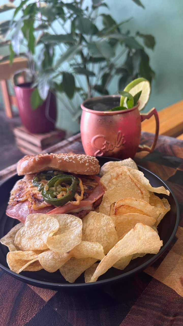 Onili antojitos image 3