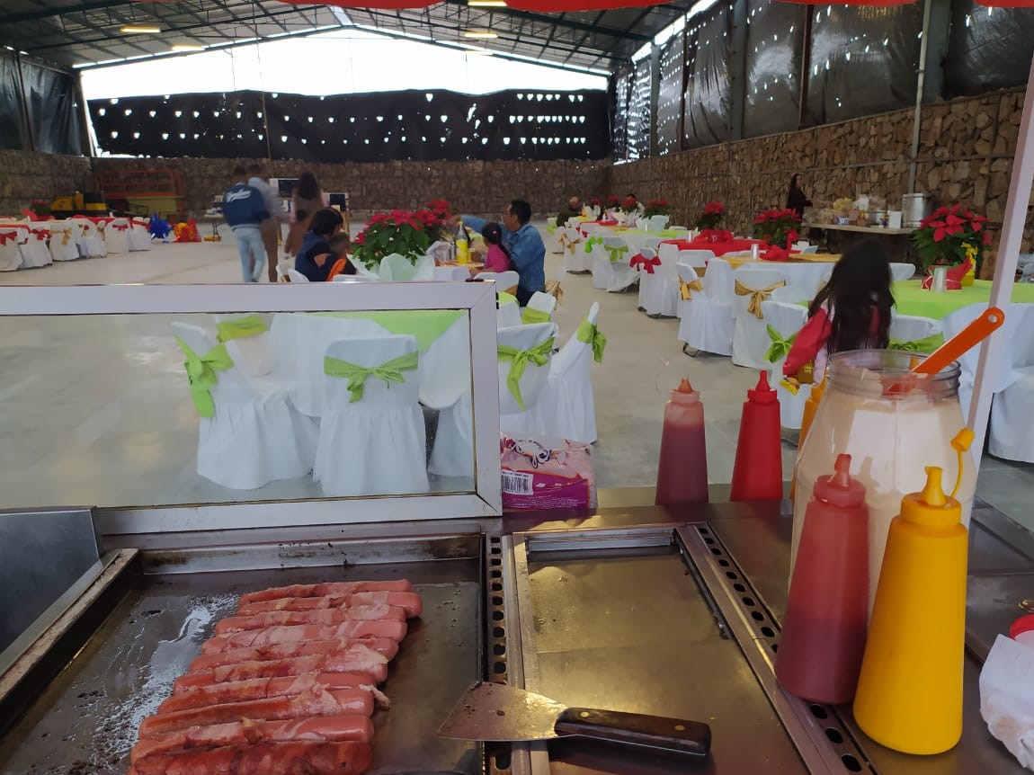 Parrilla & Carbón image 1