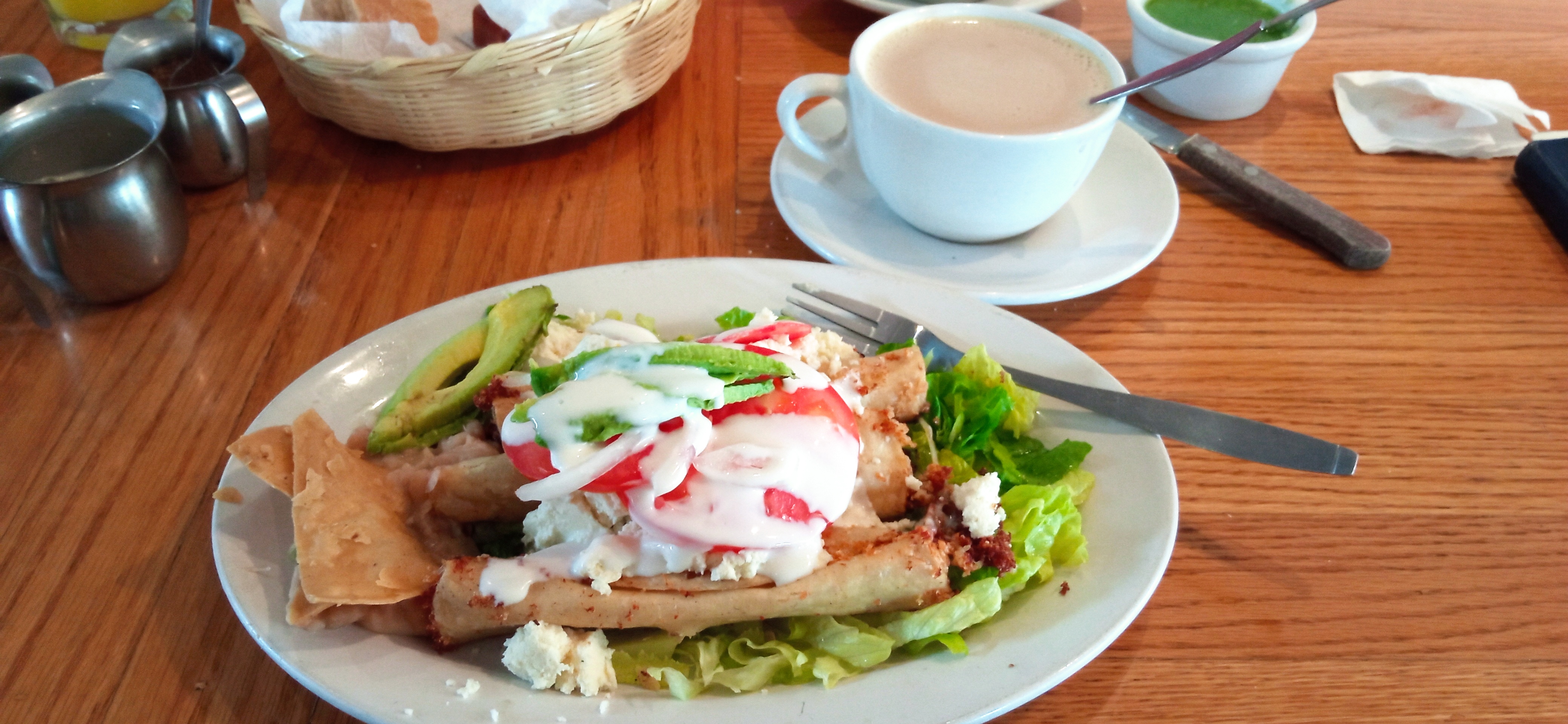 Boulevard Café image 9