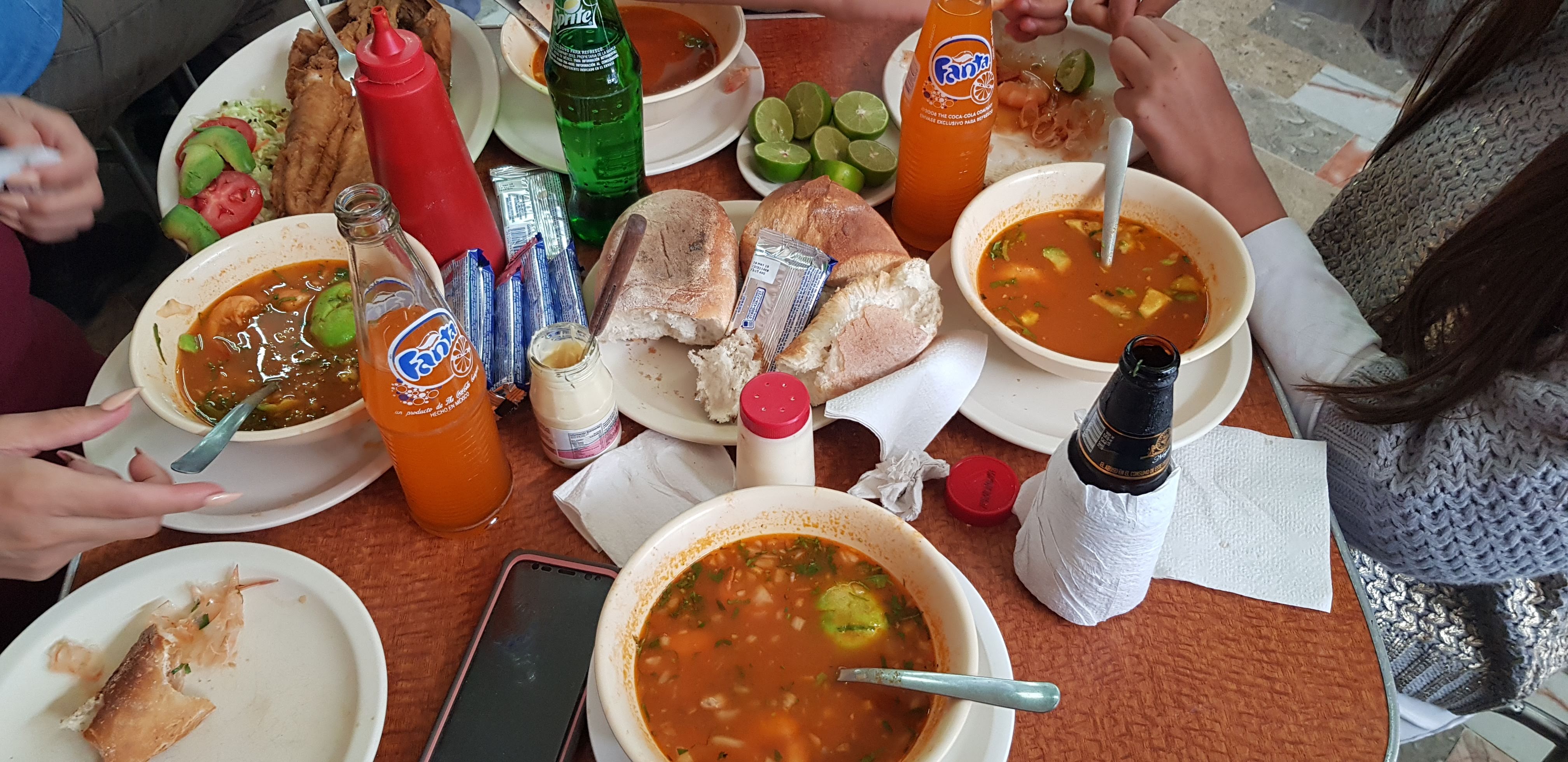 Pescados y Mariscos La Ola image 2