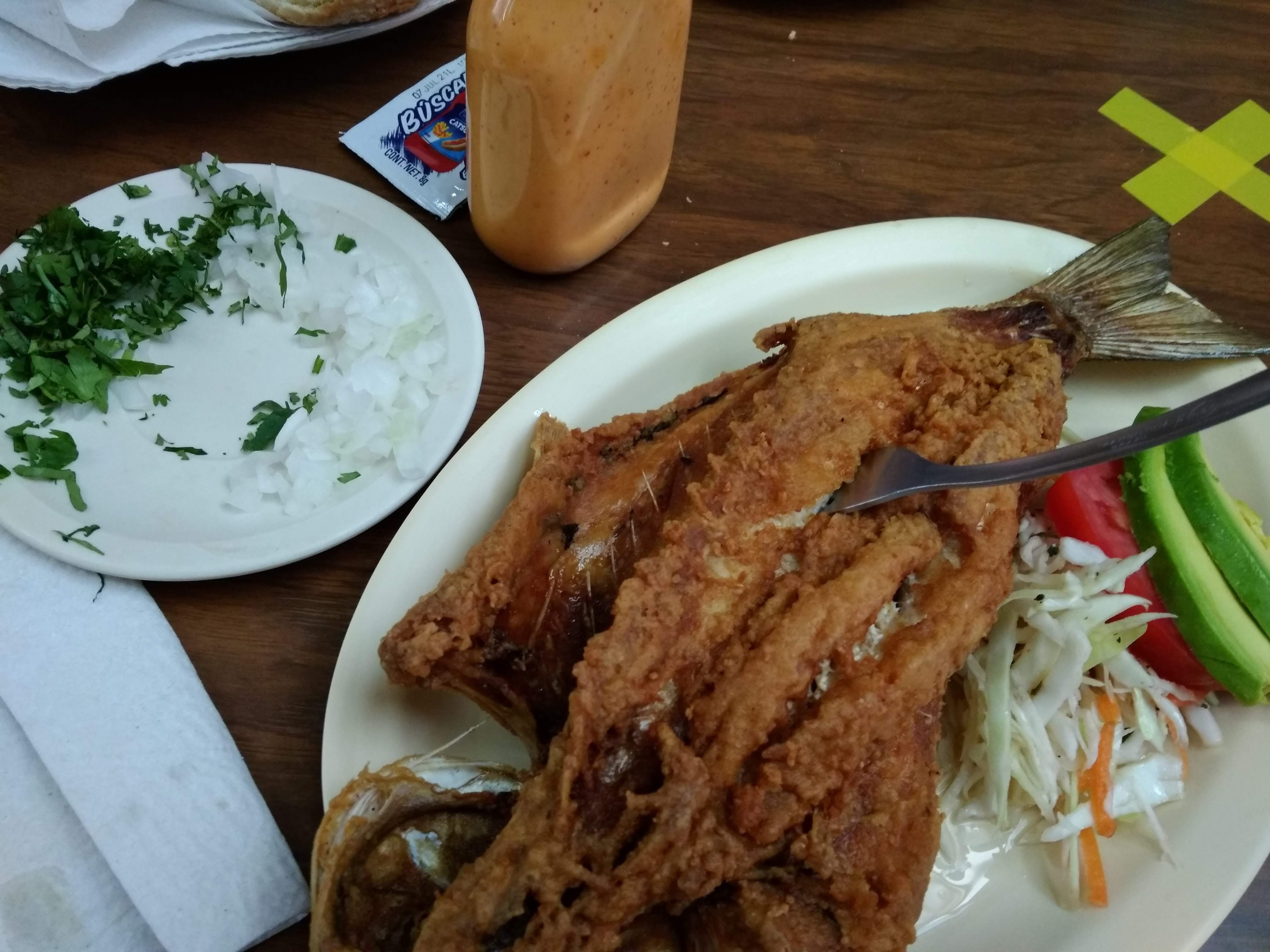 Pescados y Mariscos La Ola image 5