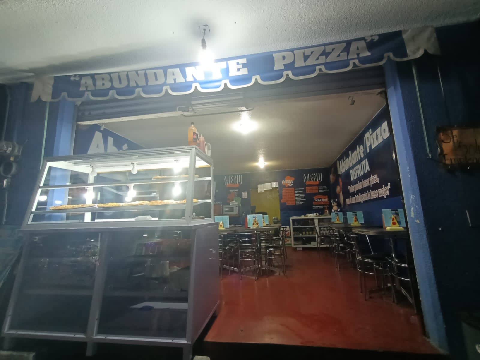 Abundante Pizza image 3