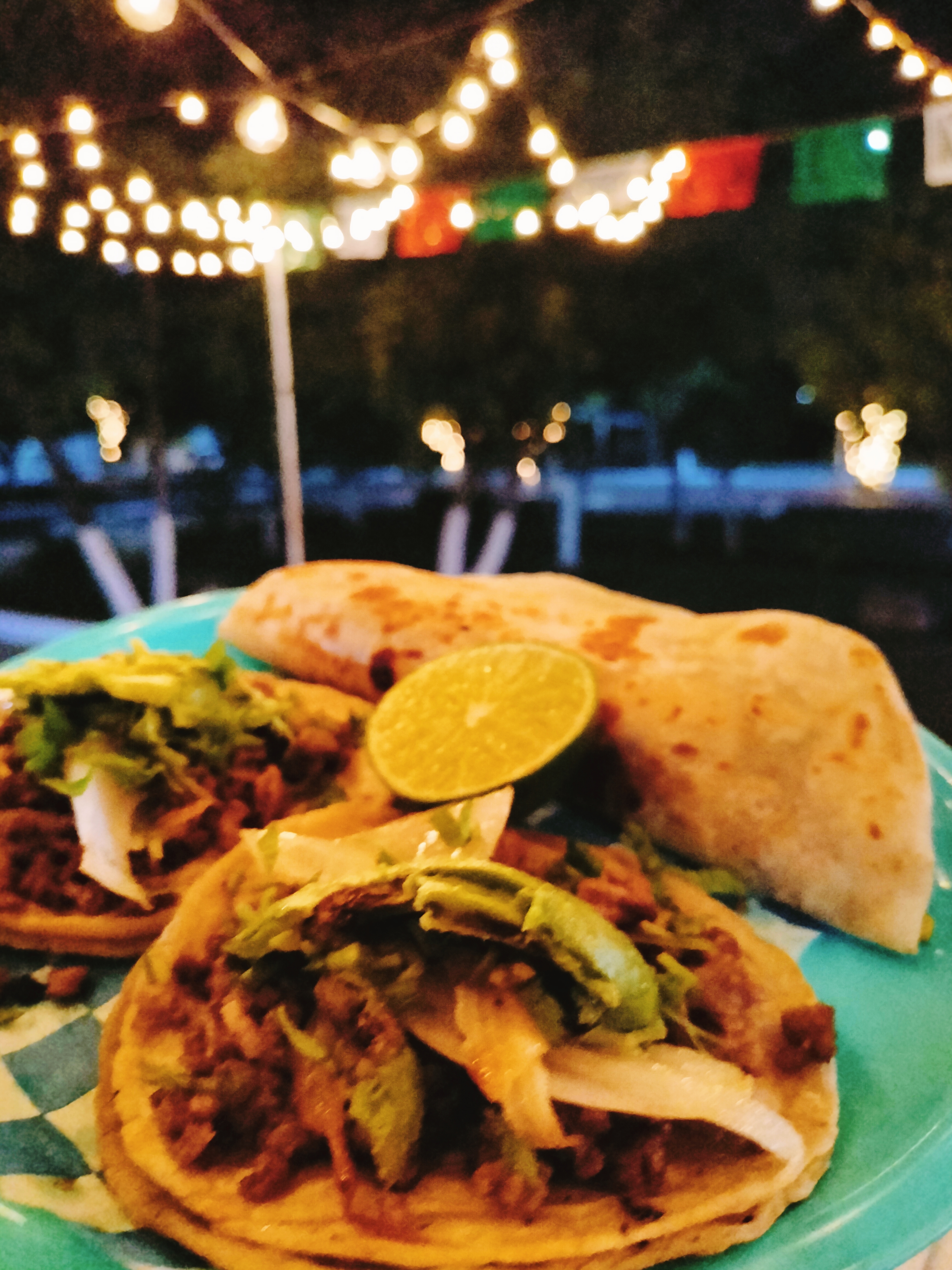 Tacos y Hamburguesas "AnRi's" image 2