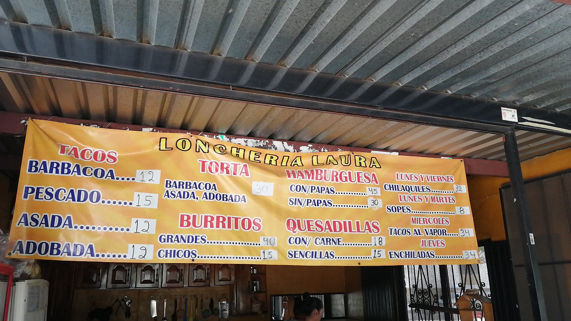 Loncheria Laura image 1