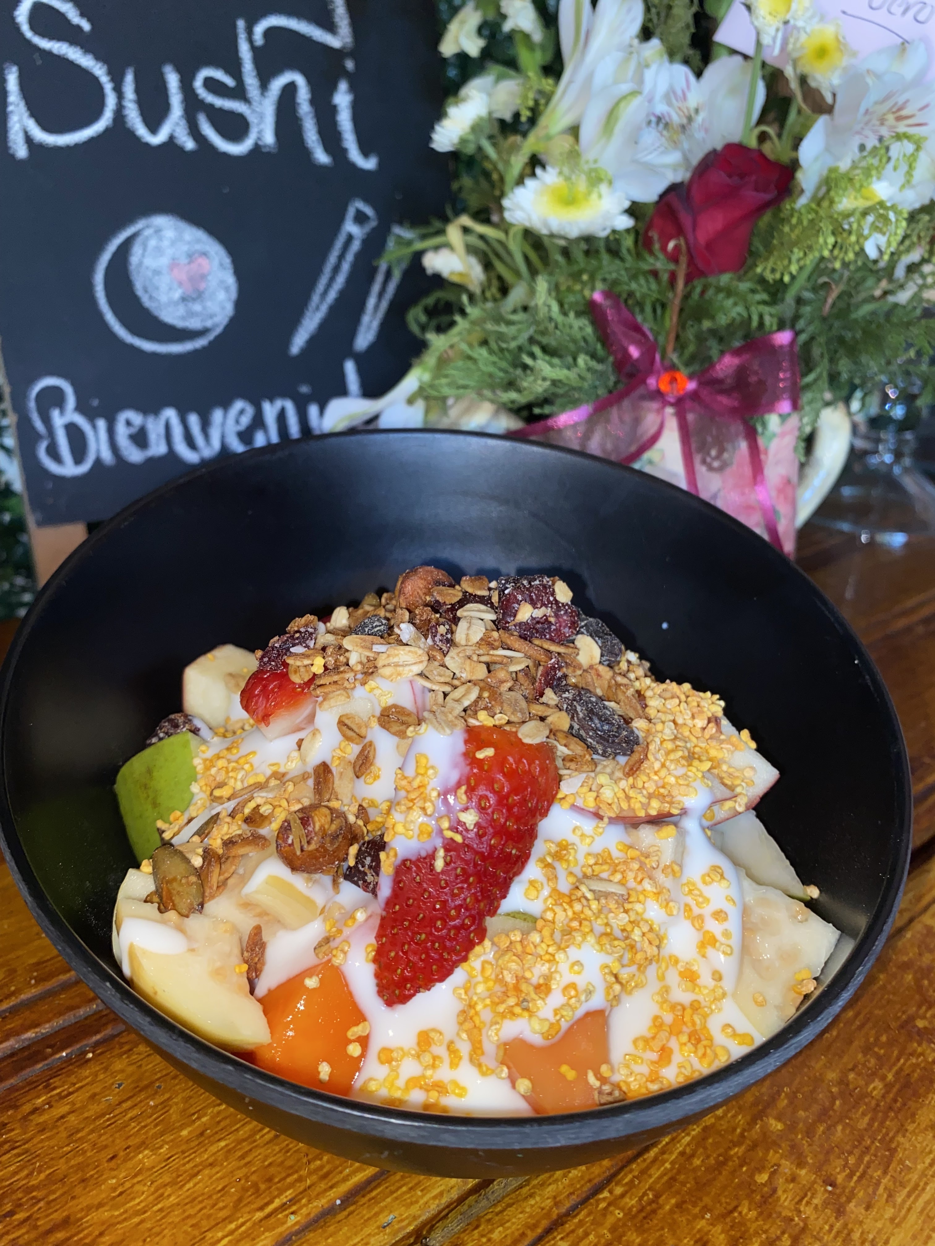 La Cocina de Vero y Cindy Sushi image 1