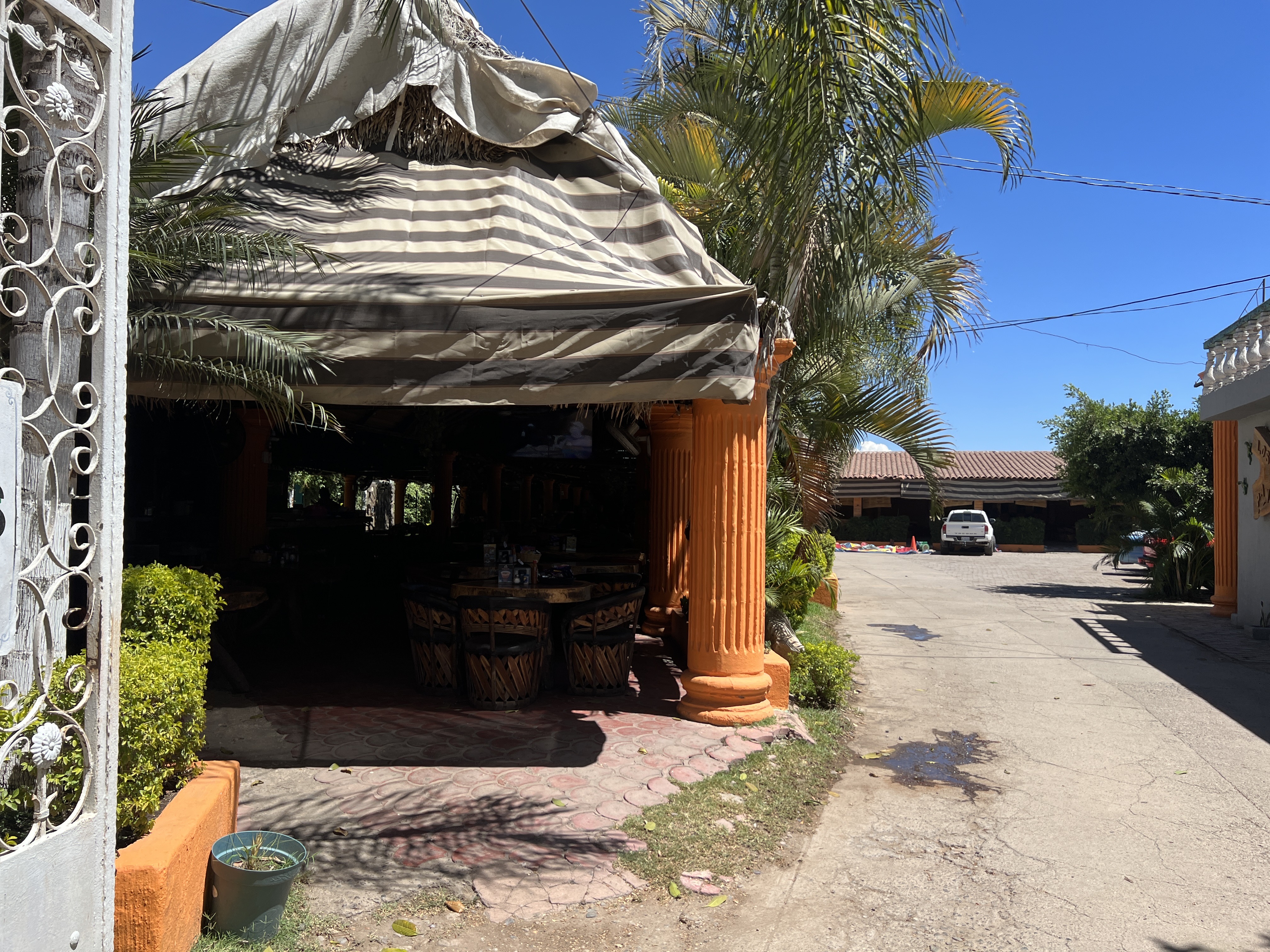 Los 3 Panchos image 4