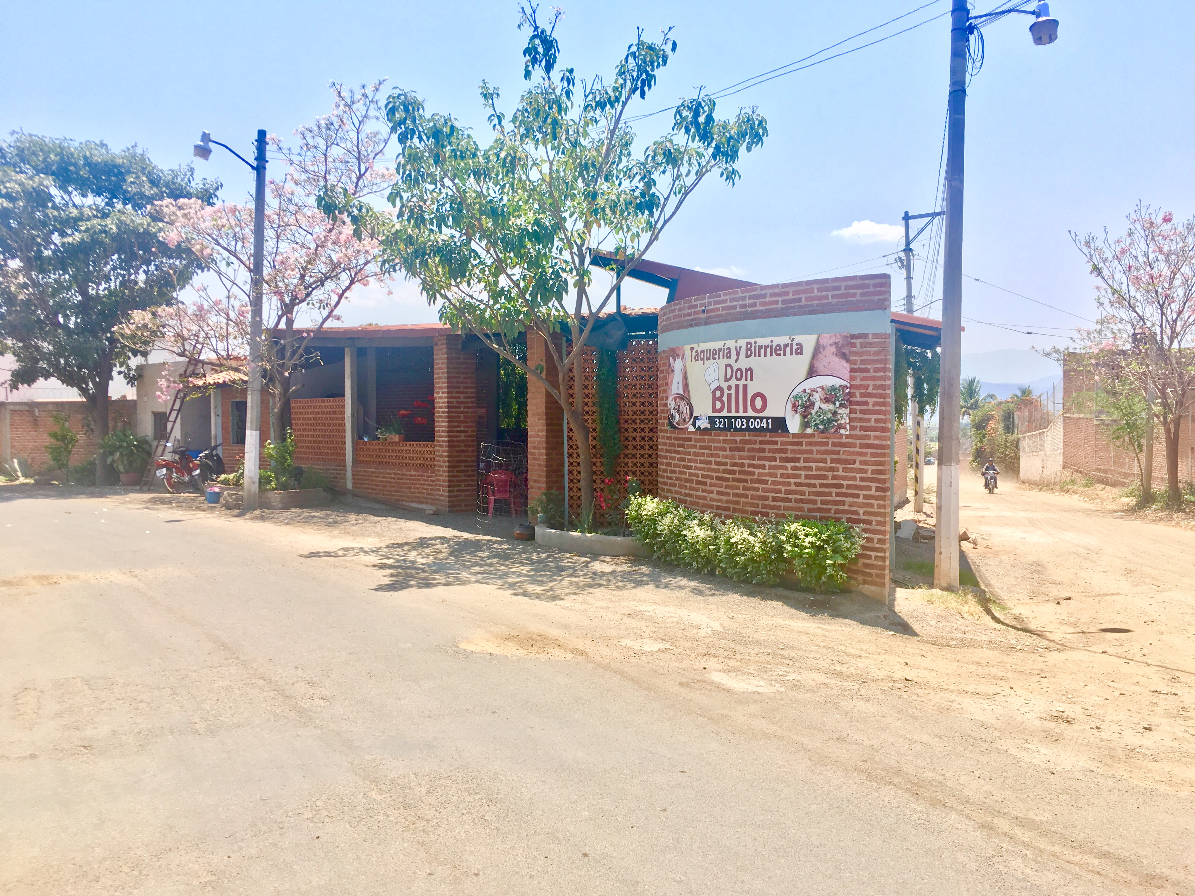 Don Billo taqueria y birrieria image 4