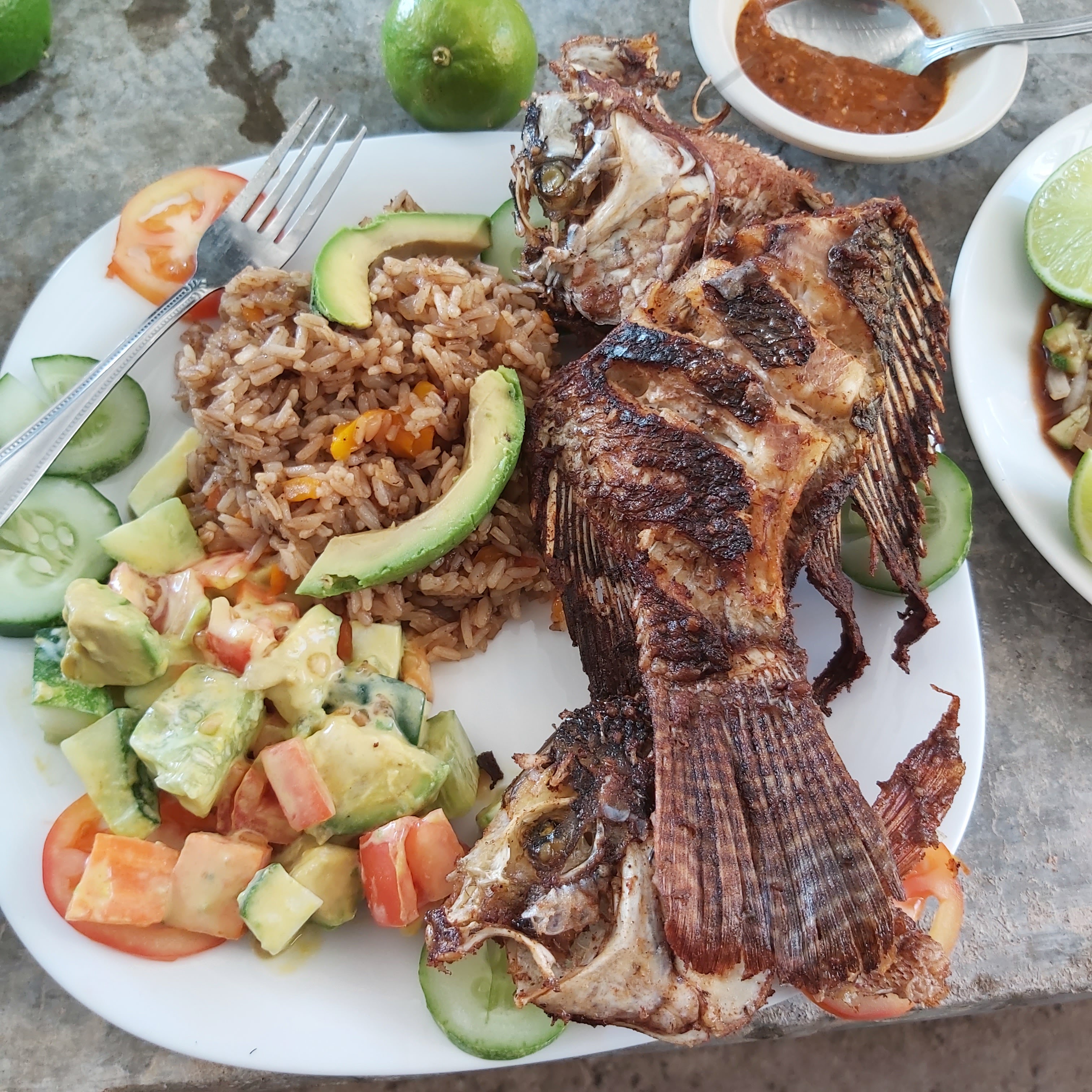 The Black Man Restaurant & Bar Plus Mariscos image 4