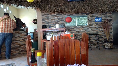 Restaurante Bar El Marlin image 1