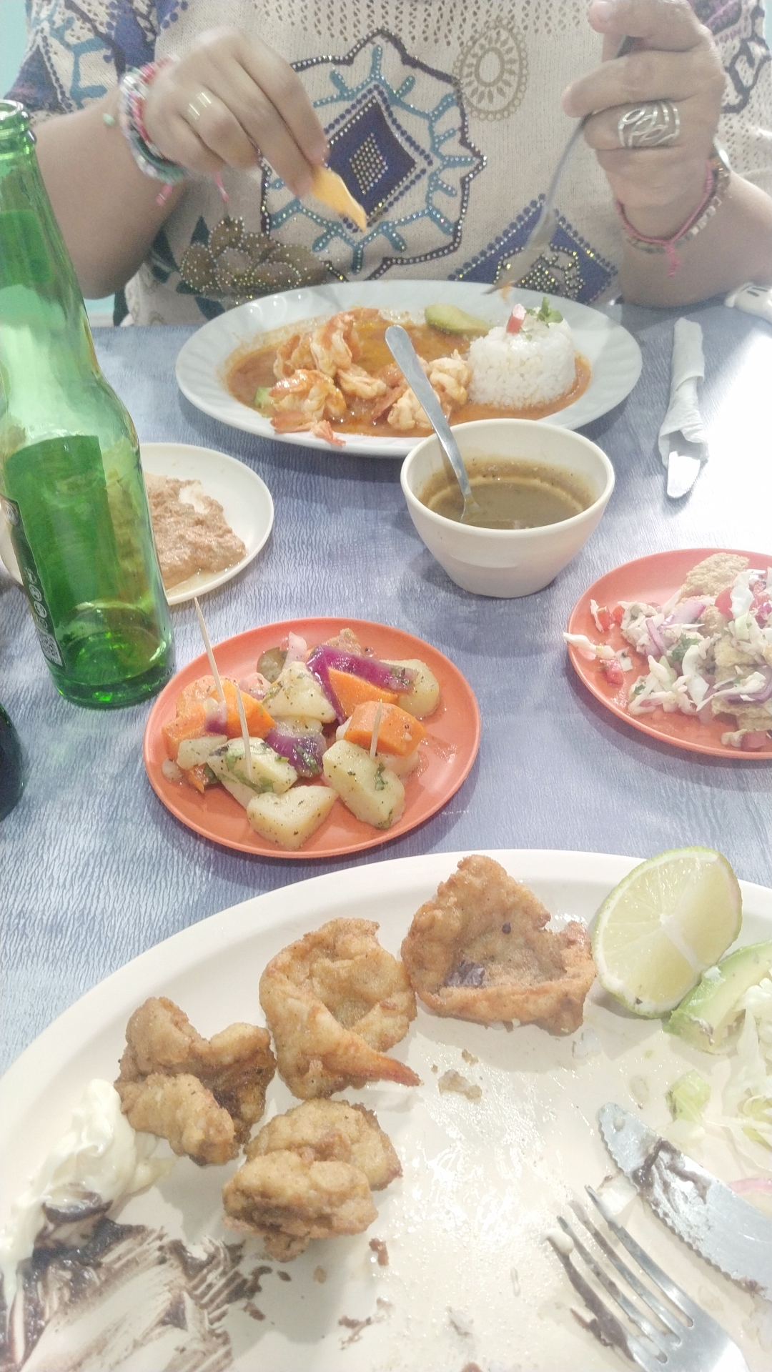 Marisqueria Tucanes image 7