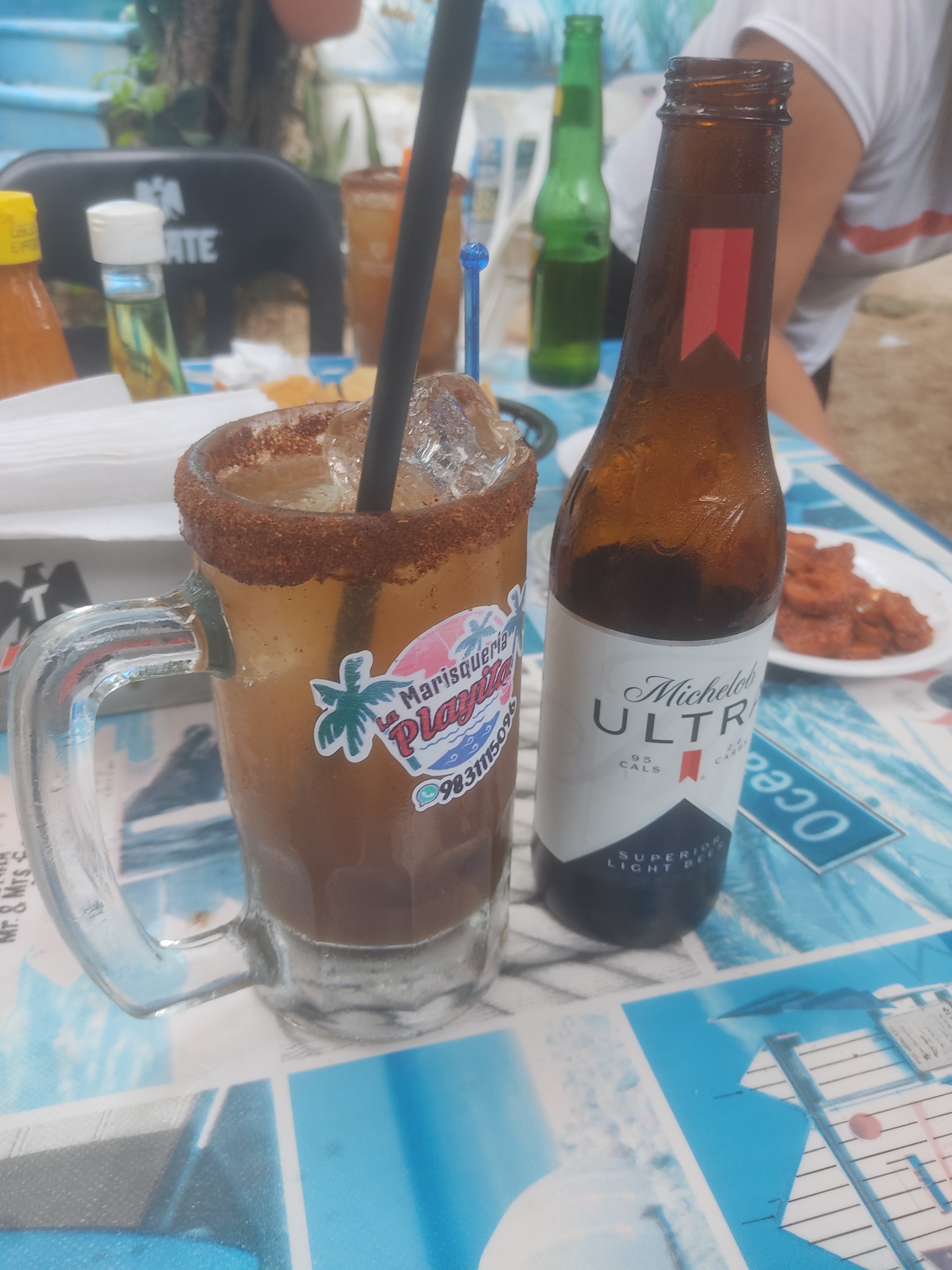 Marisquería La playita image 10