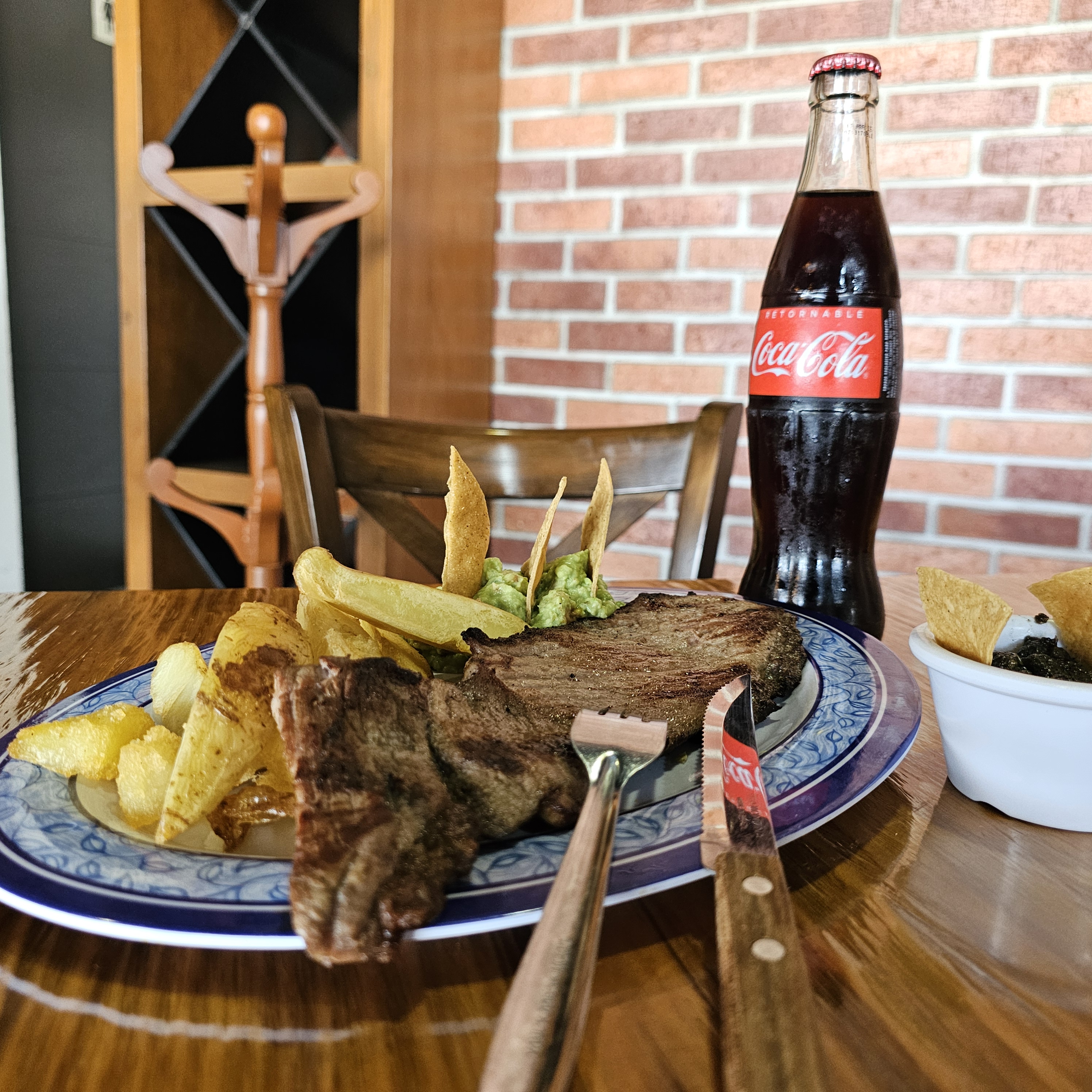 El Insurgente Restaurante image 4