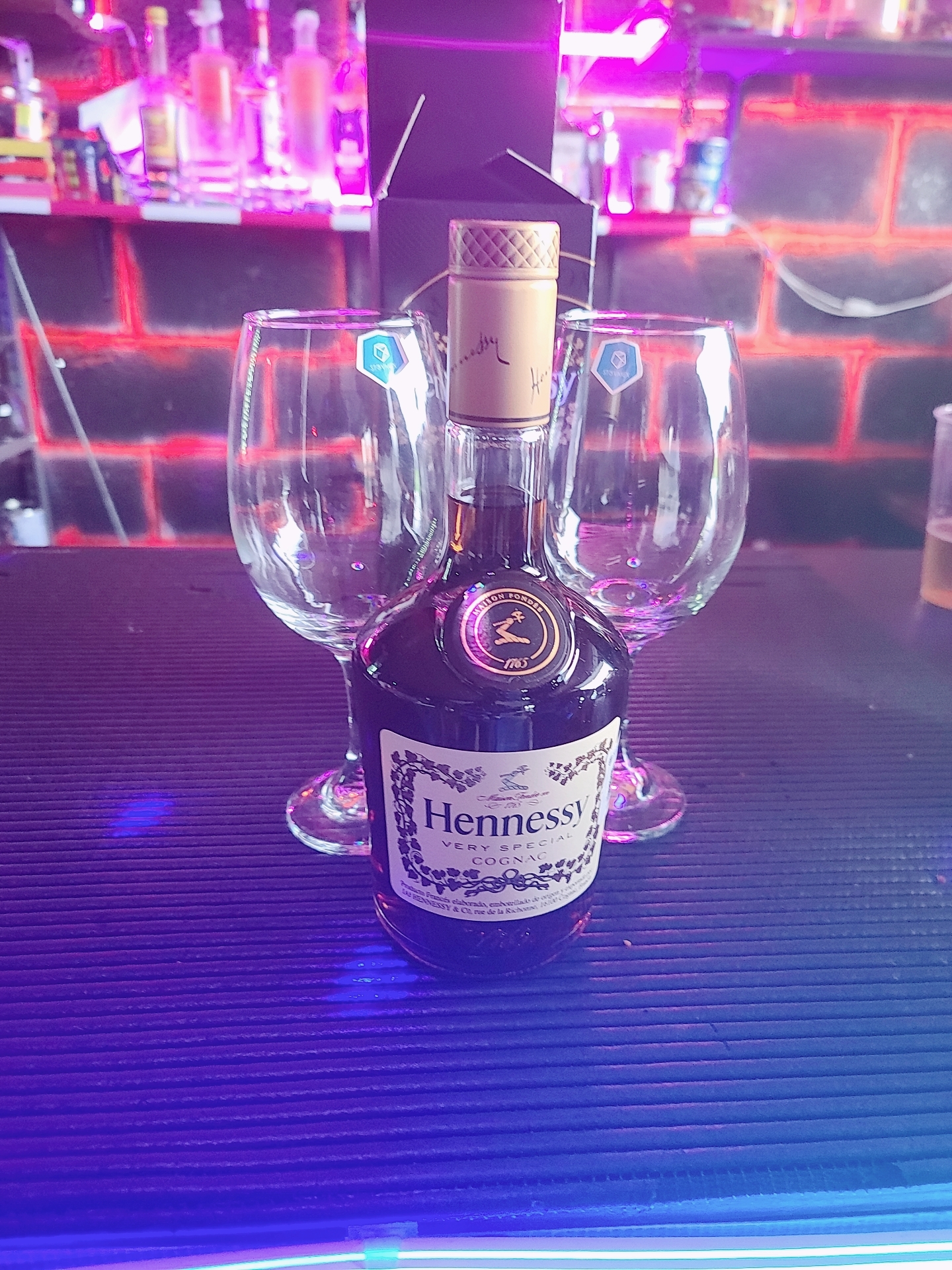 Coyomicheladas 2 calle 5 de mayo image 2