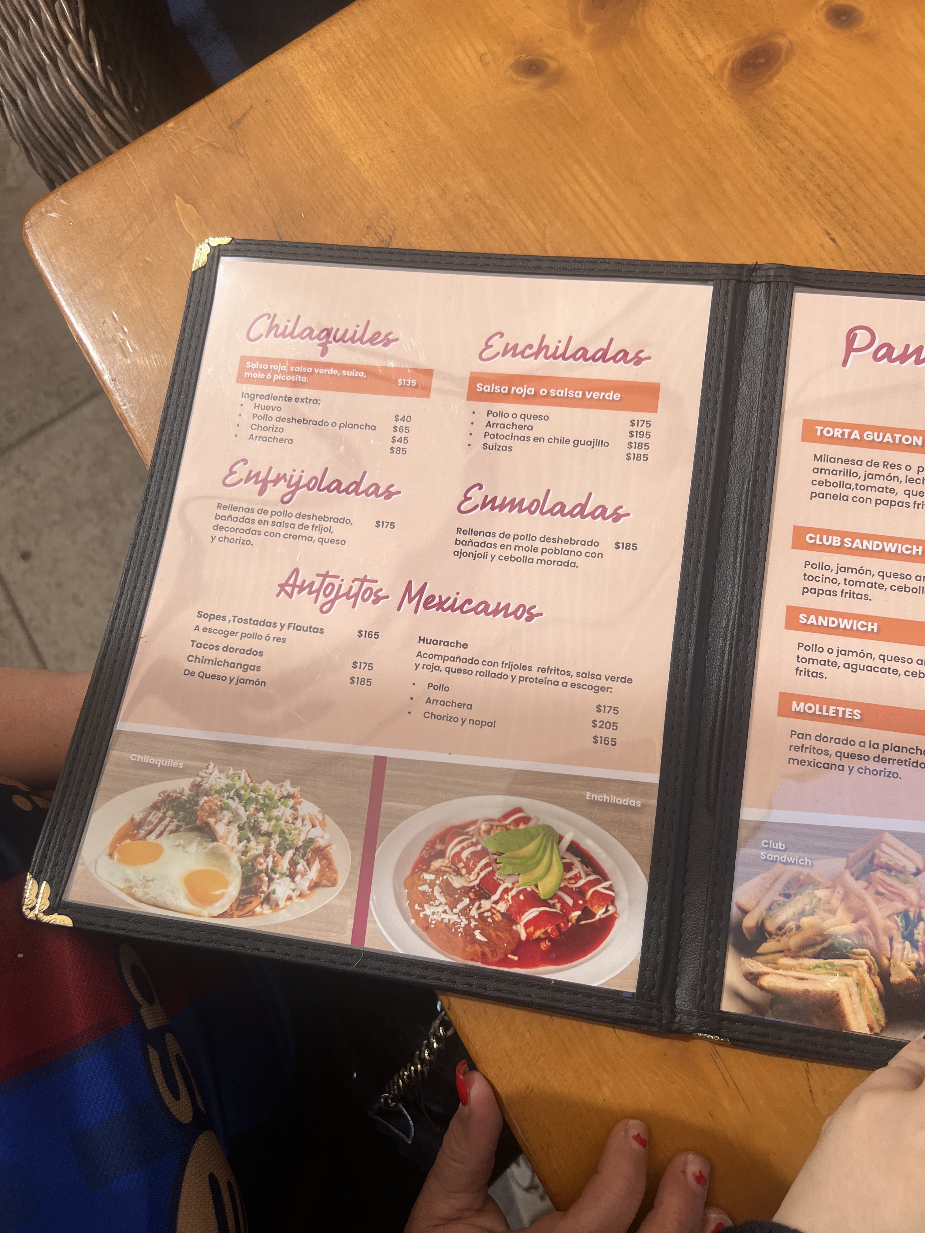 PANCITA HOUSE image 10