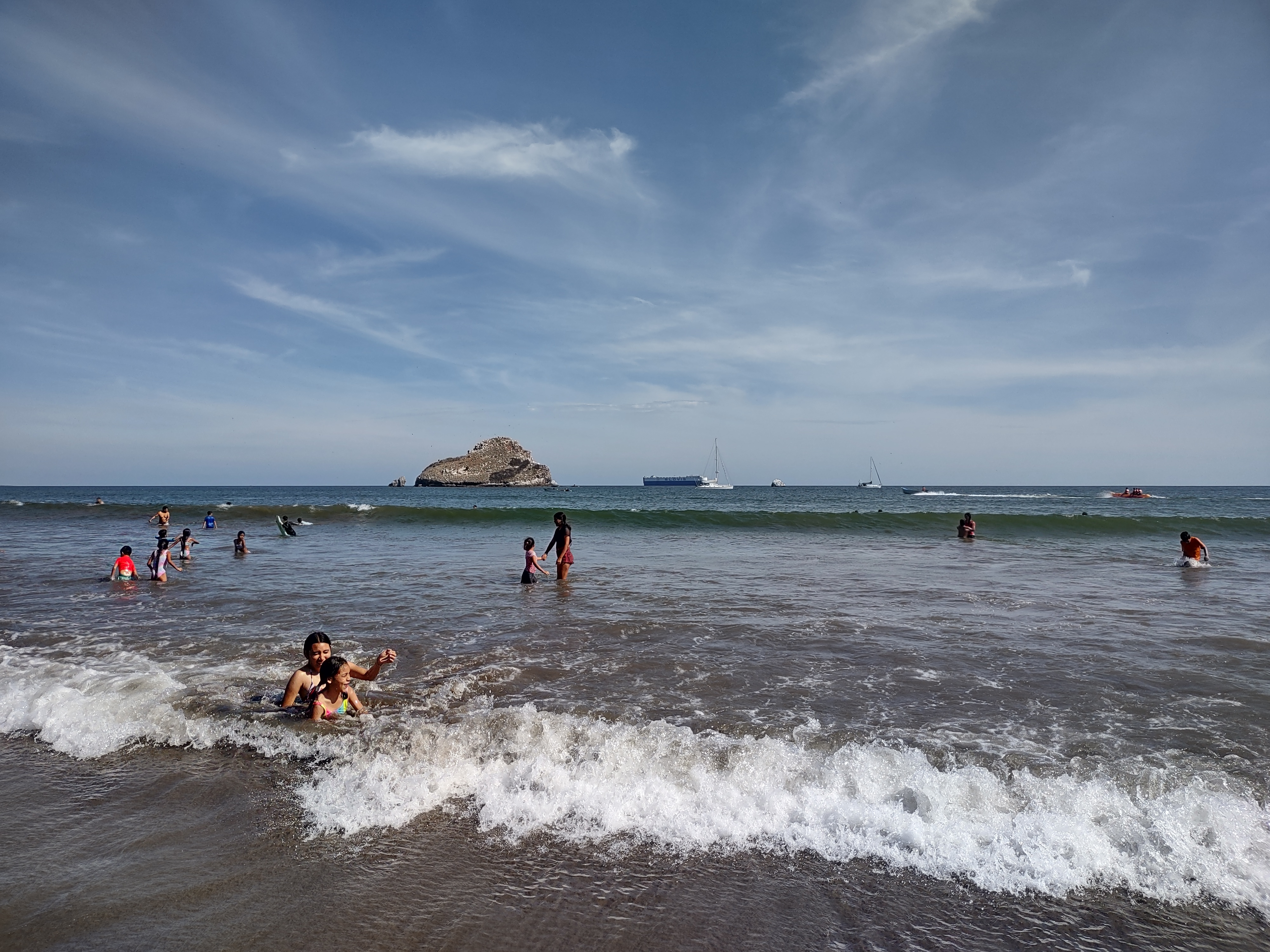 MOLOKAY RESTAURANT image 4