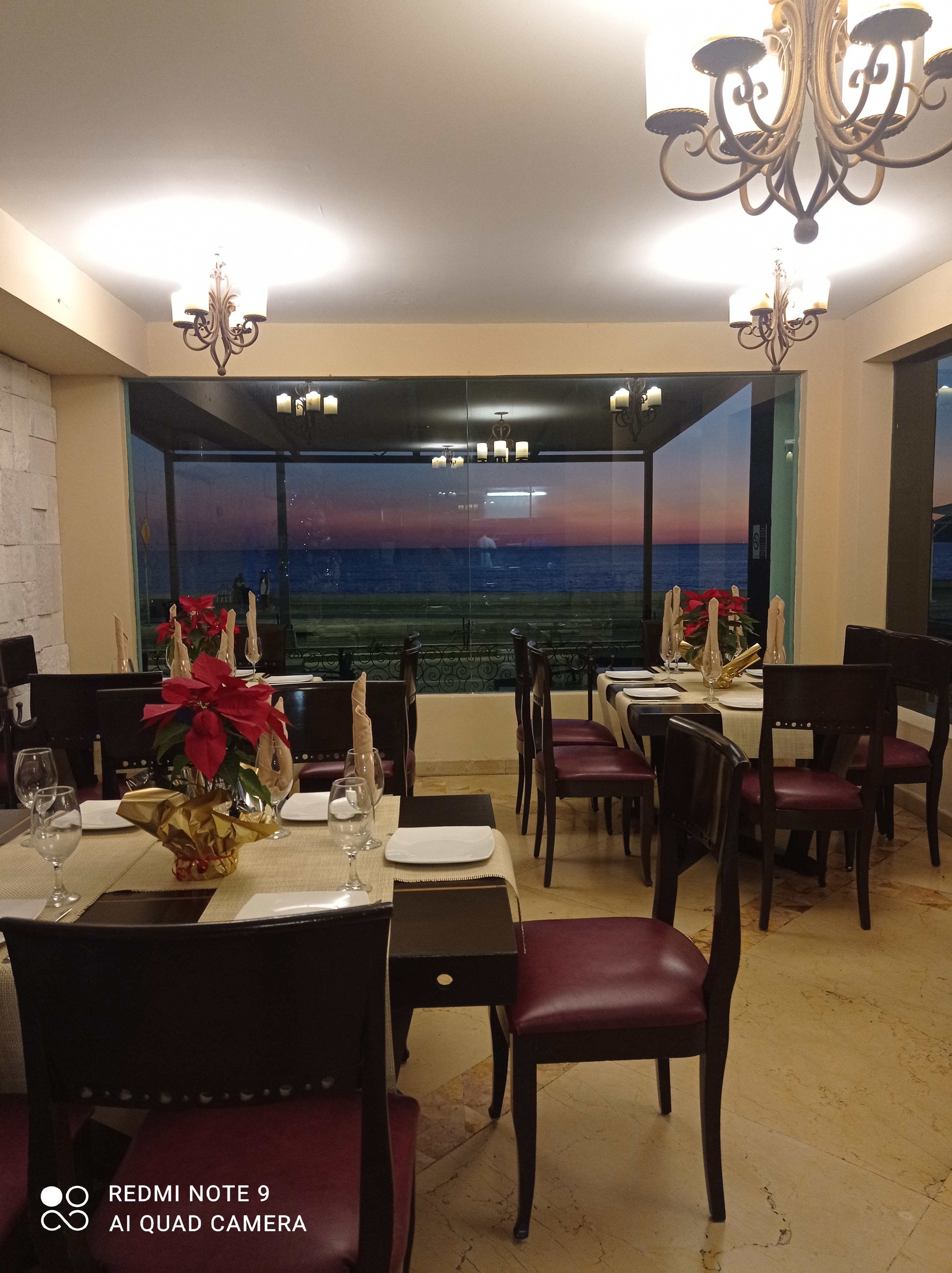 Restaurante ME image 8