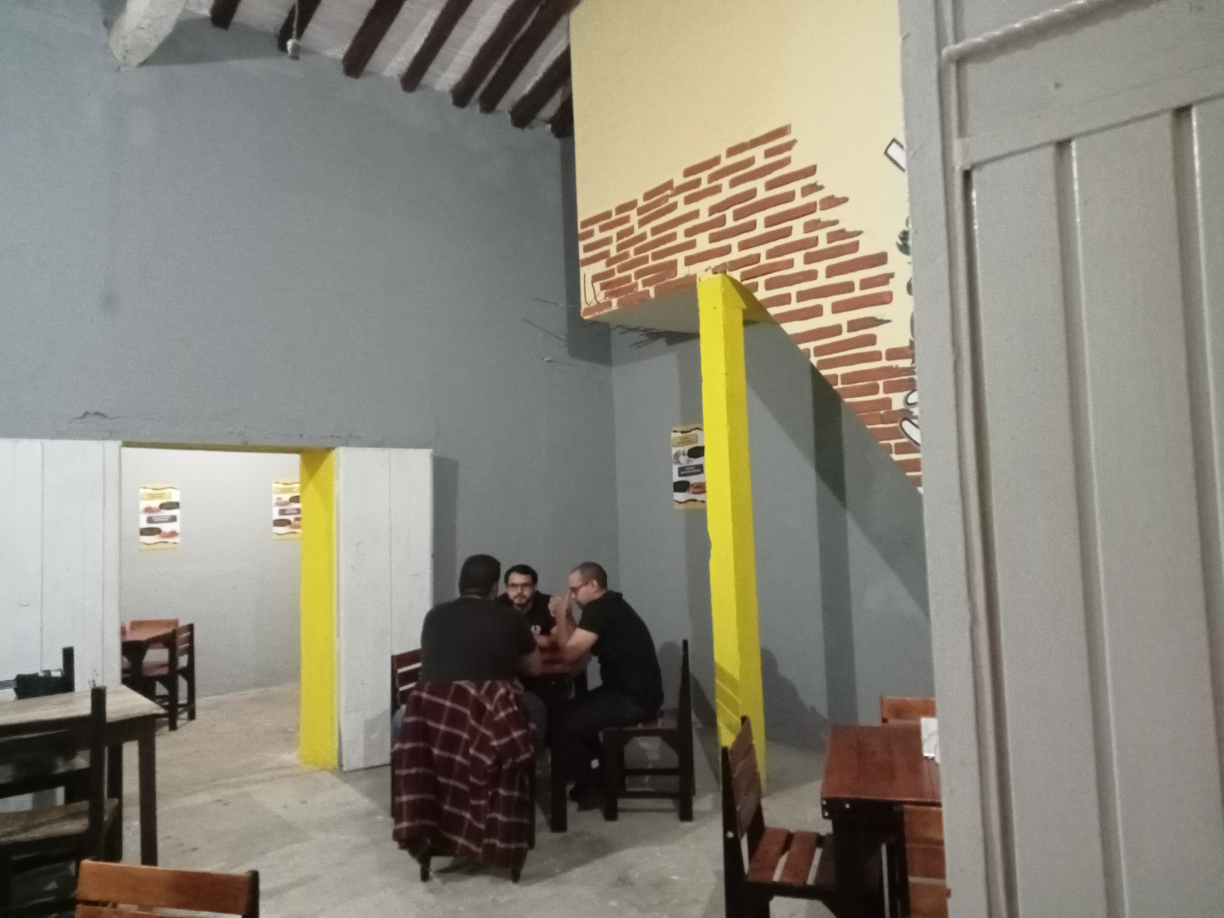 La Zona Burger's & Snack's image 9