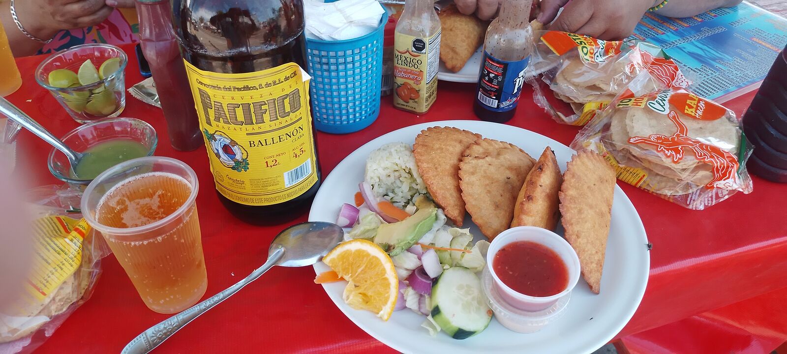 MARISCOS LA PASADITA image 4