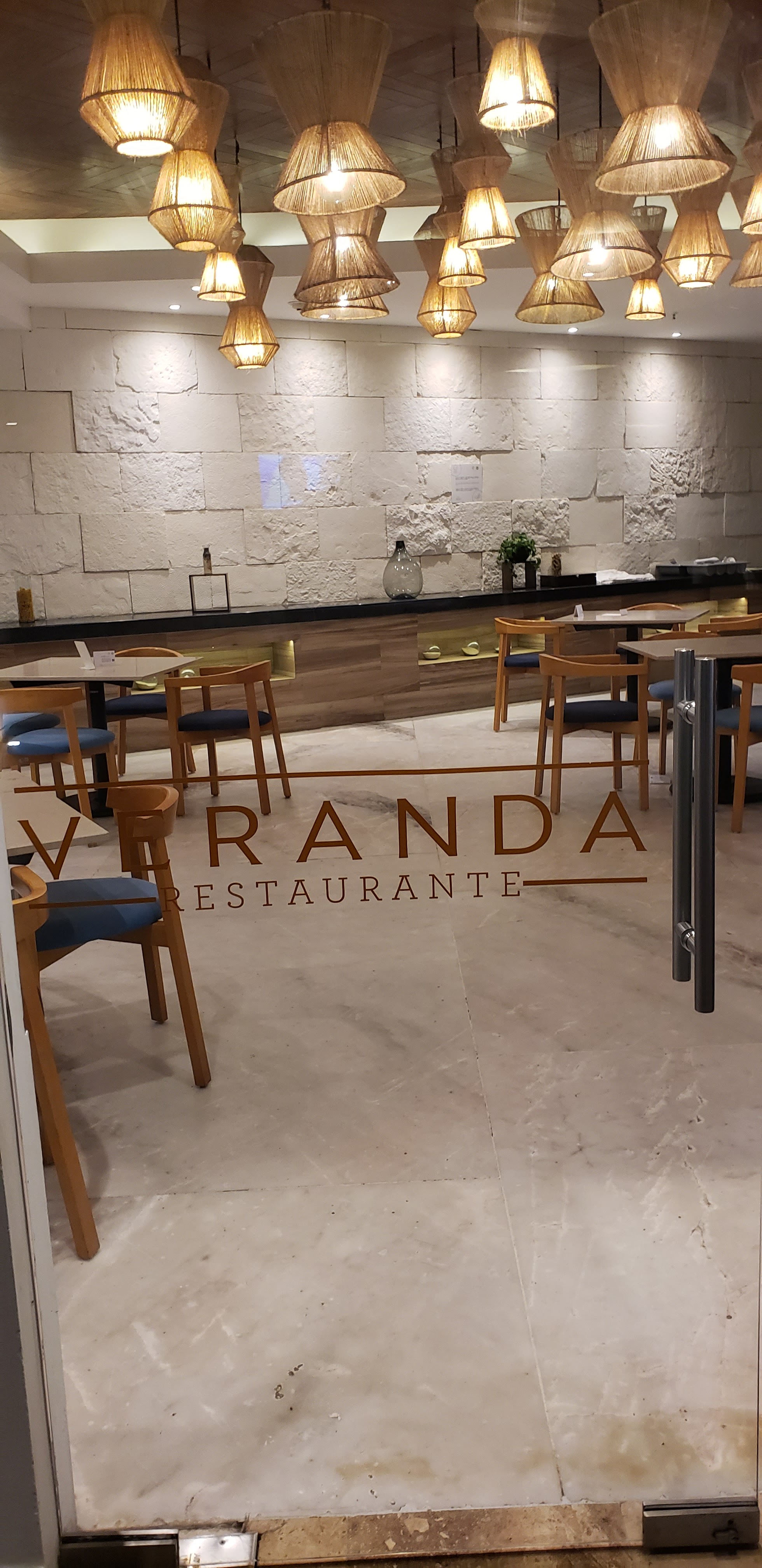 Veranda Restaurant image 6