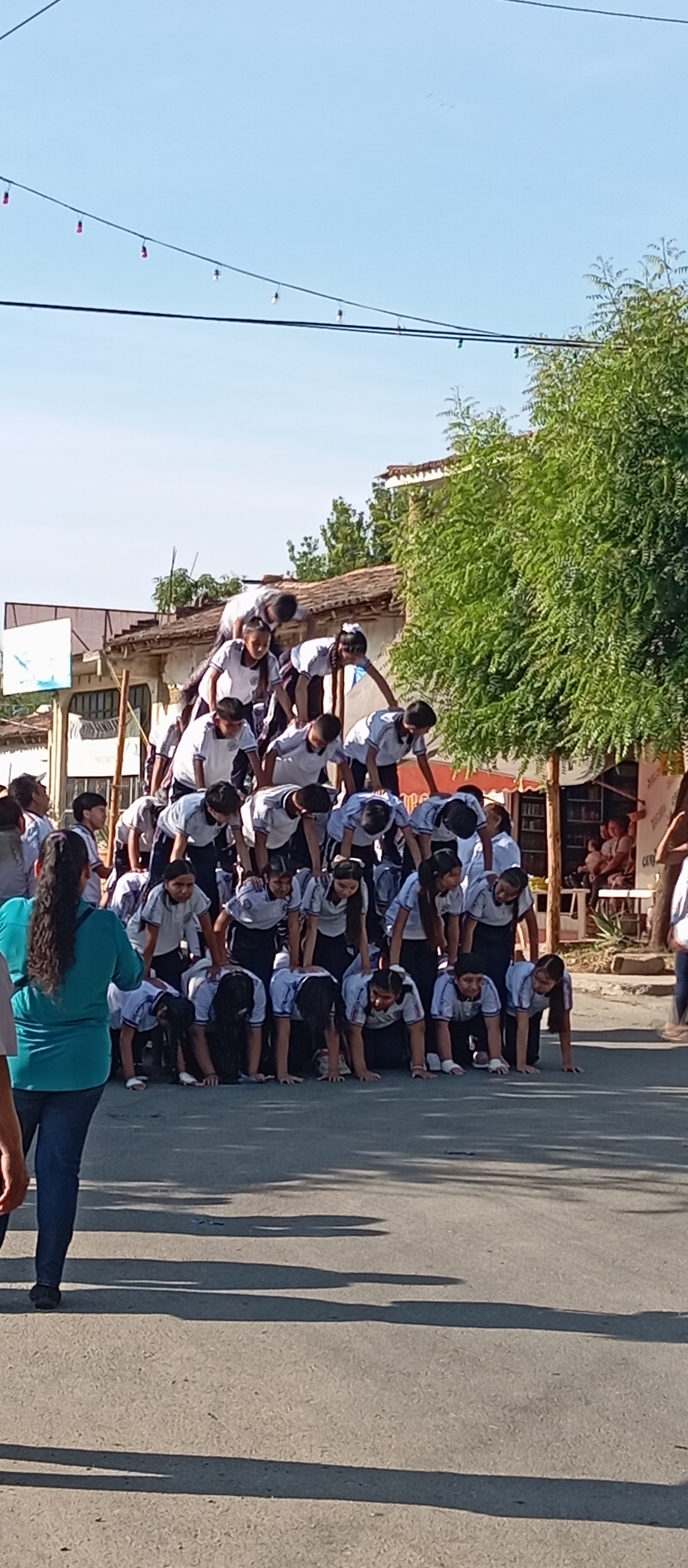 CALENTANO HASTA EL TOPE image 4