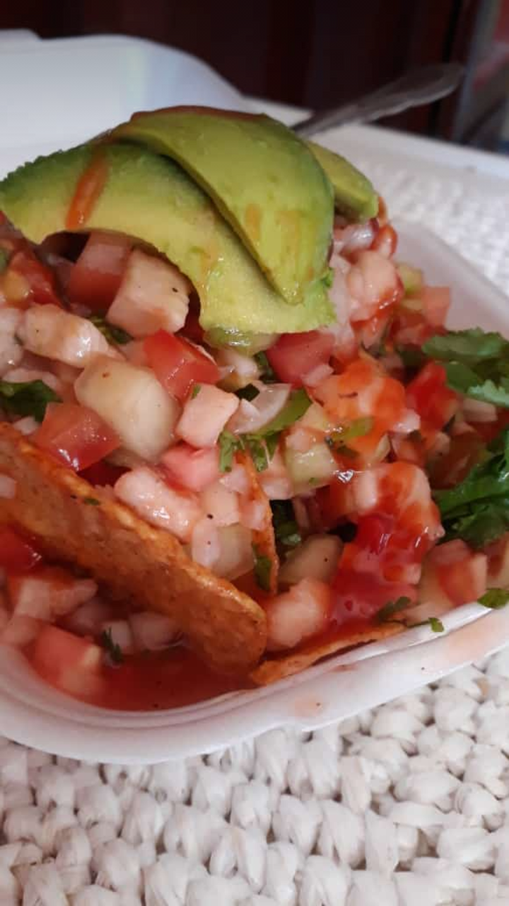 Antojitos Dylan Hotdogs Y Hamburguesas image 3