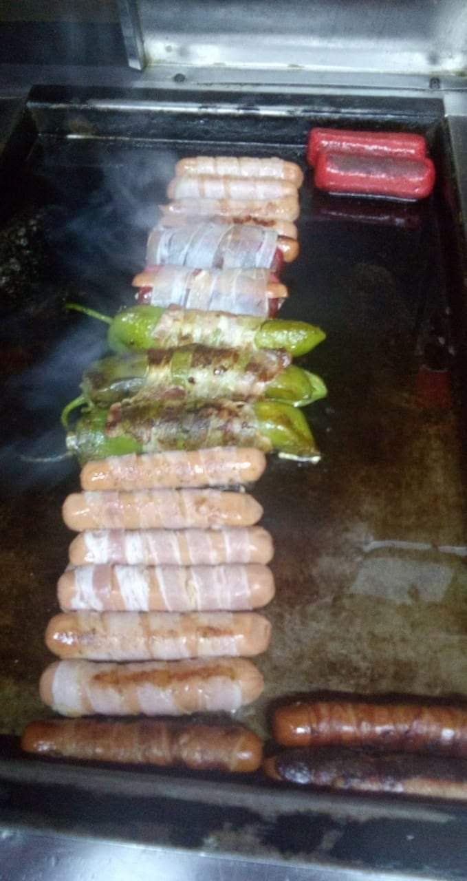 Hot dogs Compa Eloy image 2