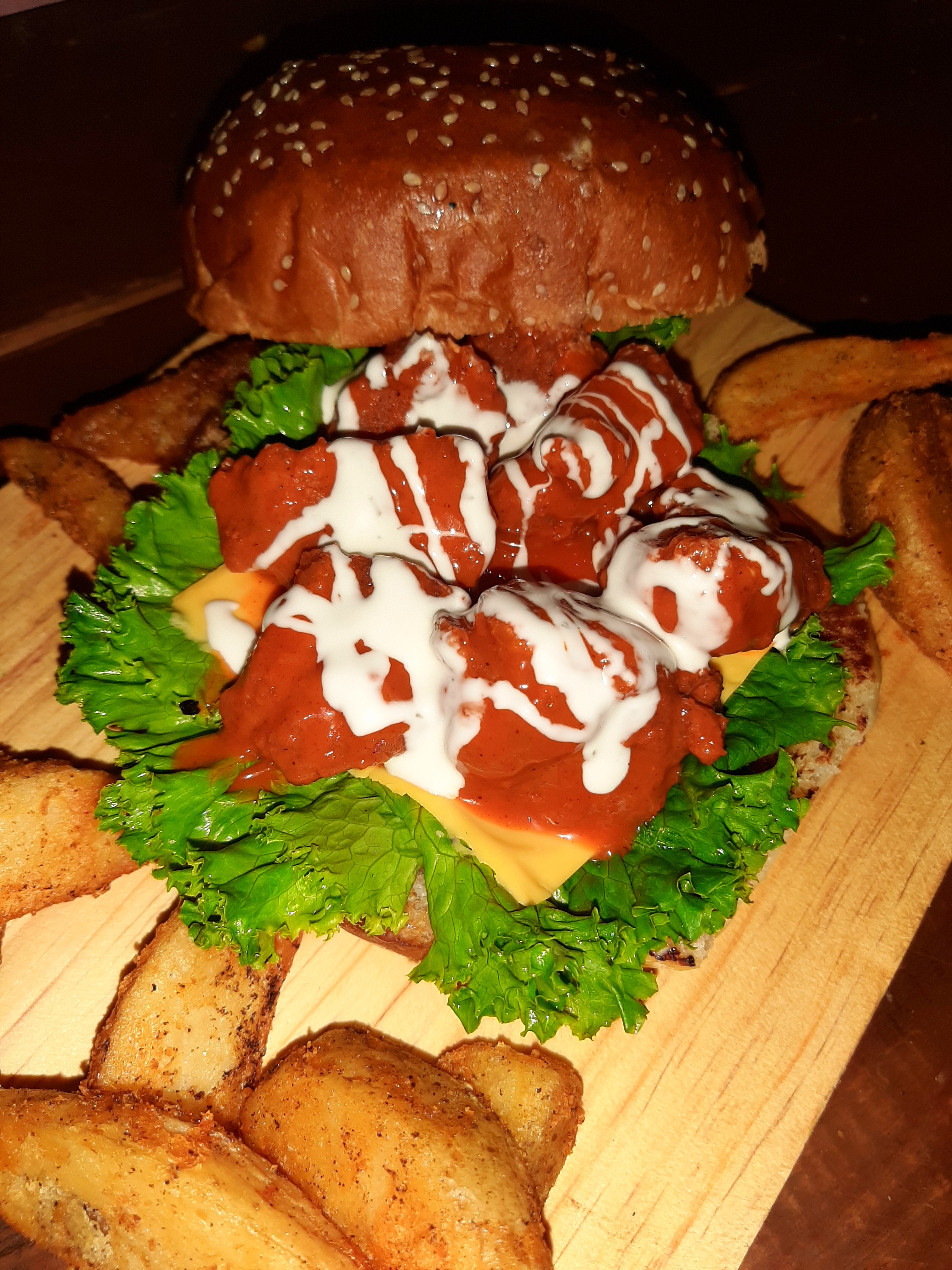 RABI'S BURGERS & MORE image 6