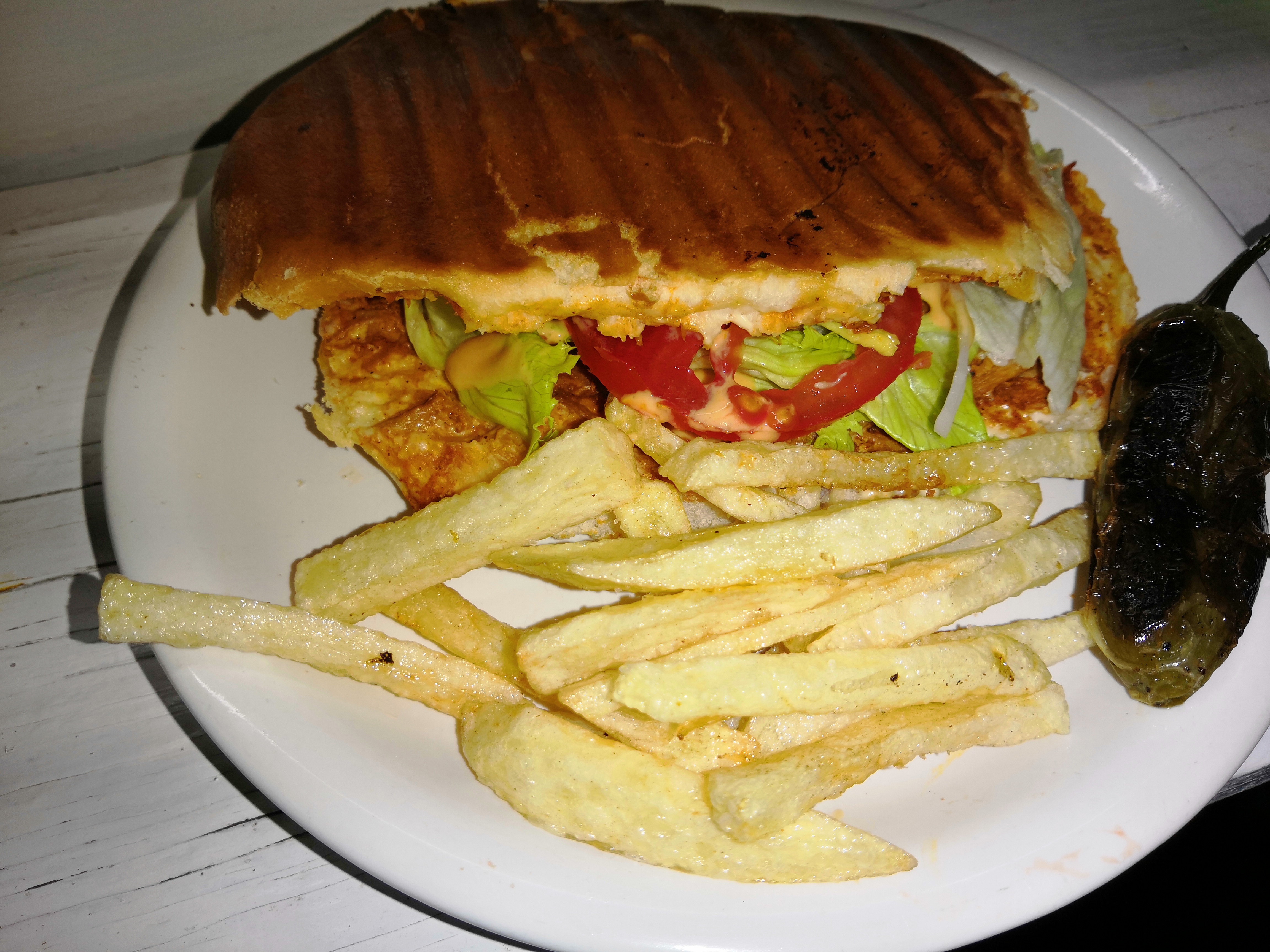 Doggos & Burger's image 2