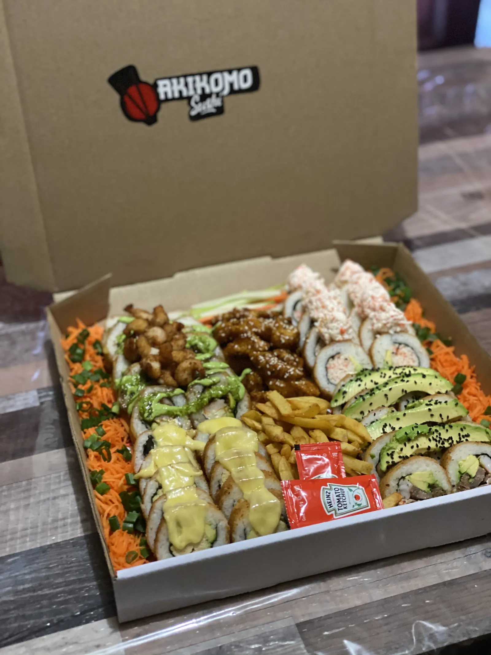 Akikomo Sushi image 2