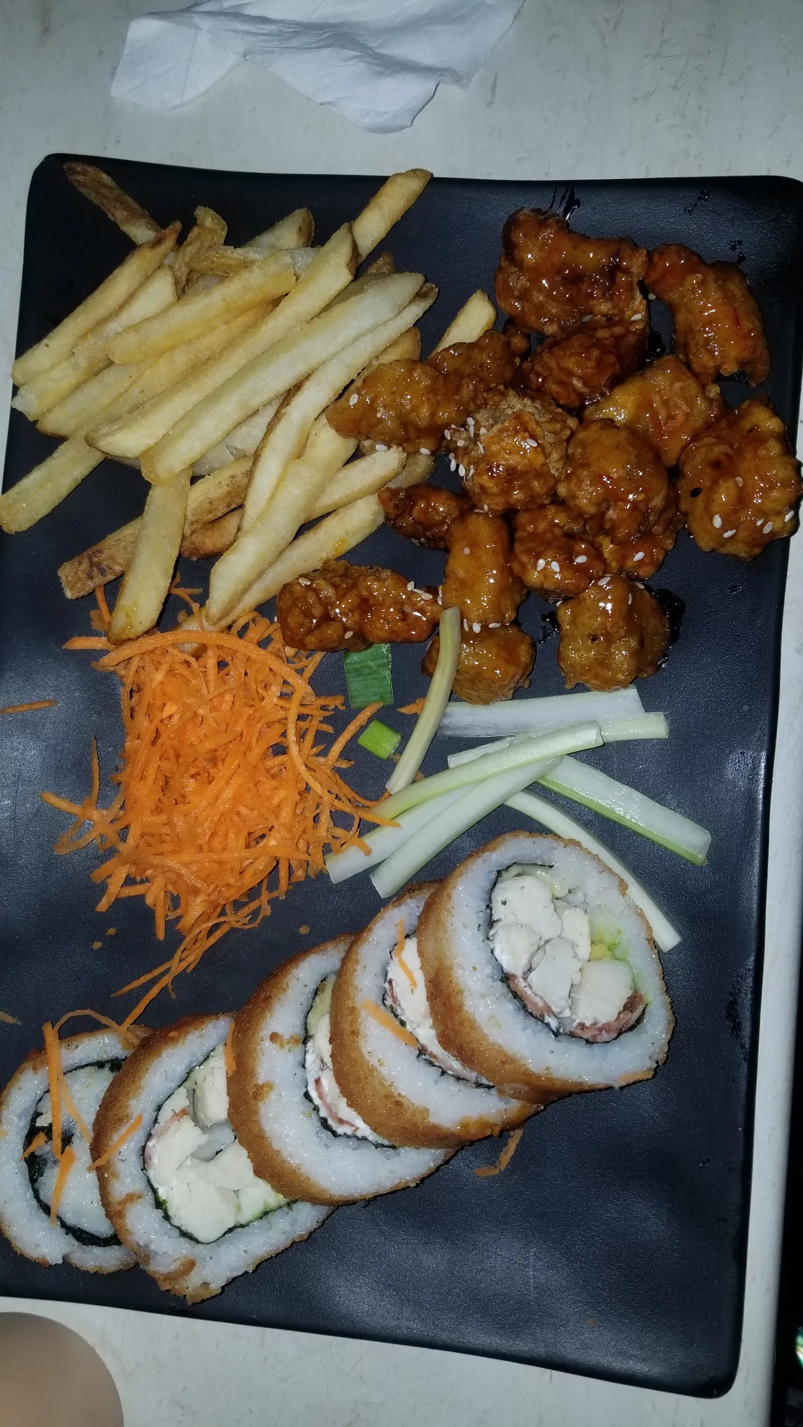 Akikomo Sushi image 10