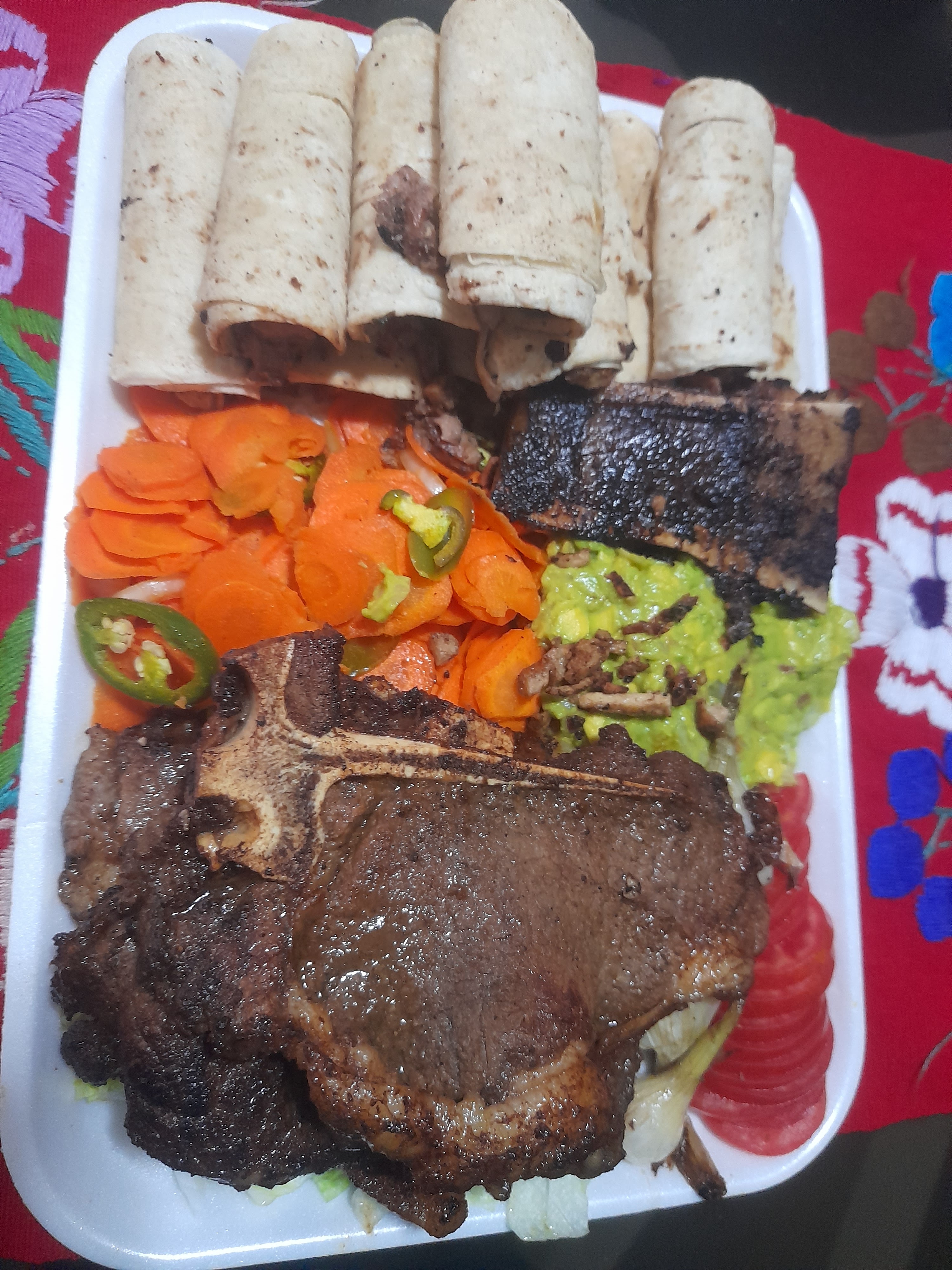 Taqueria La Octava image 9