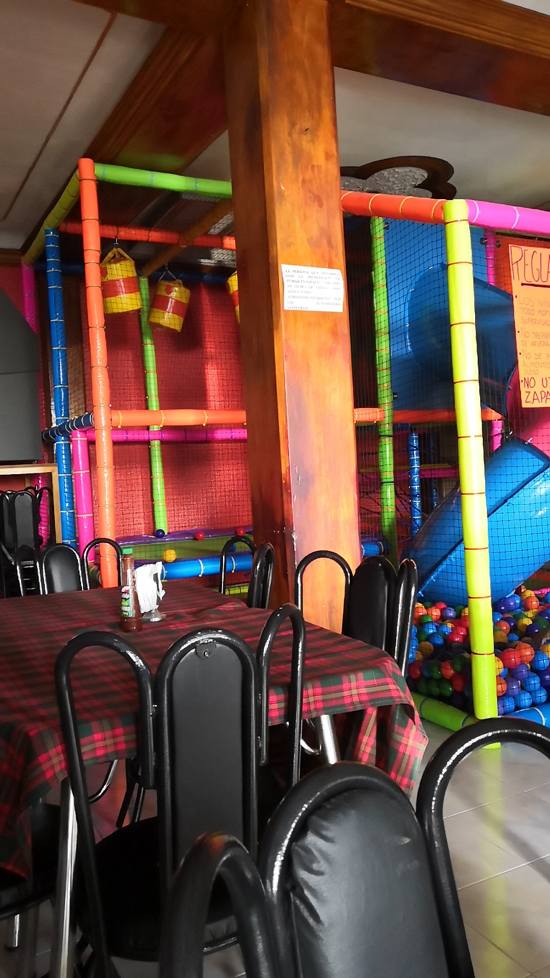 RICKI'S PIZZA image 10